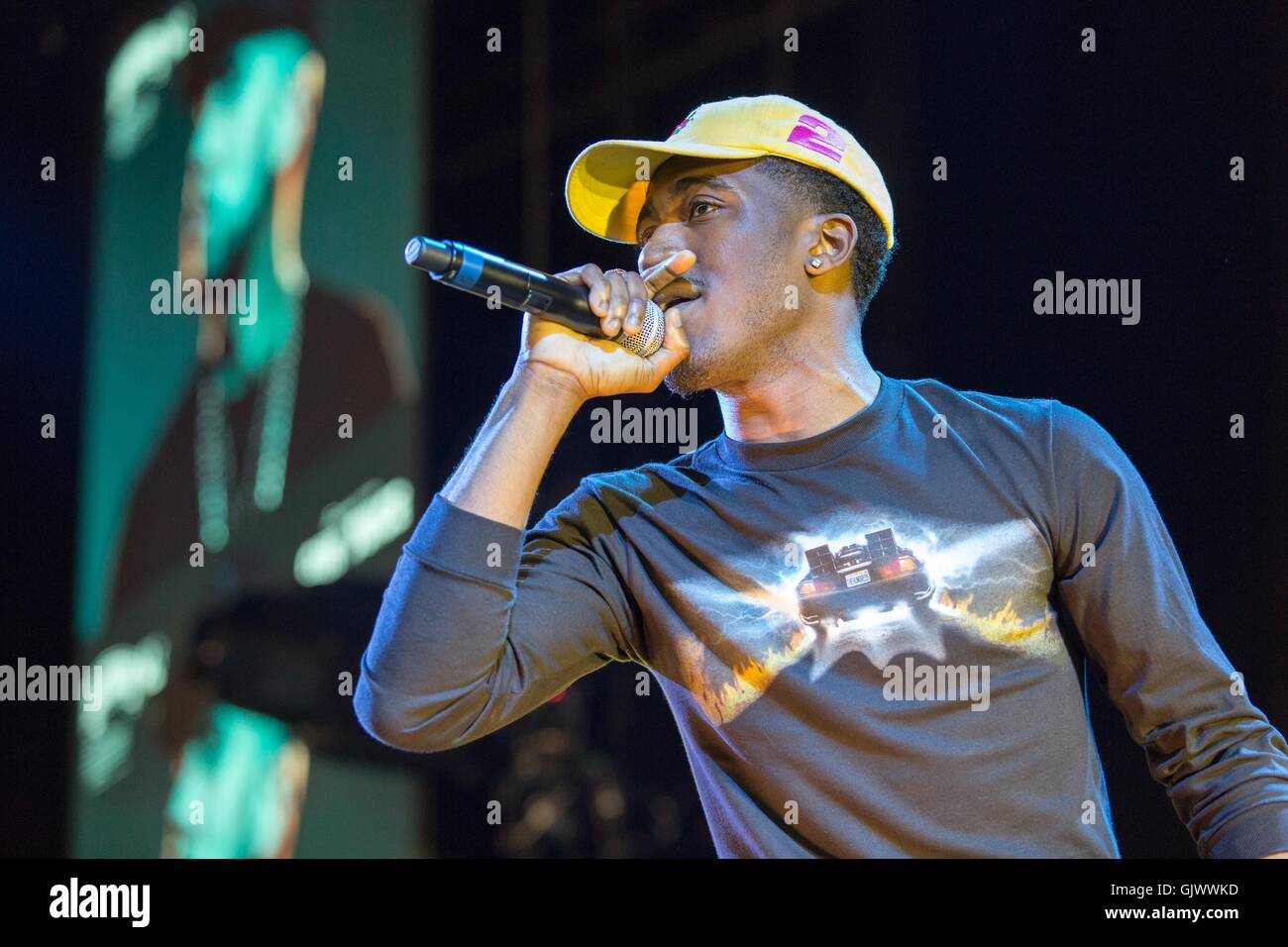 August 16, 2016 - Tinley Park, Illinois, U.S - Rapper LYQUIN performs ...