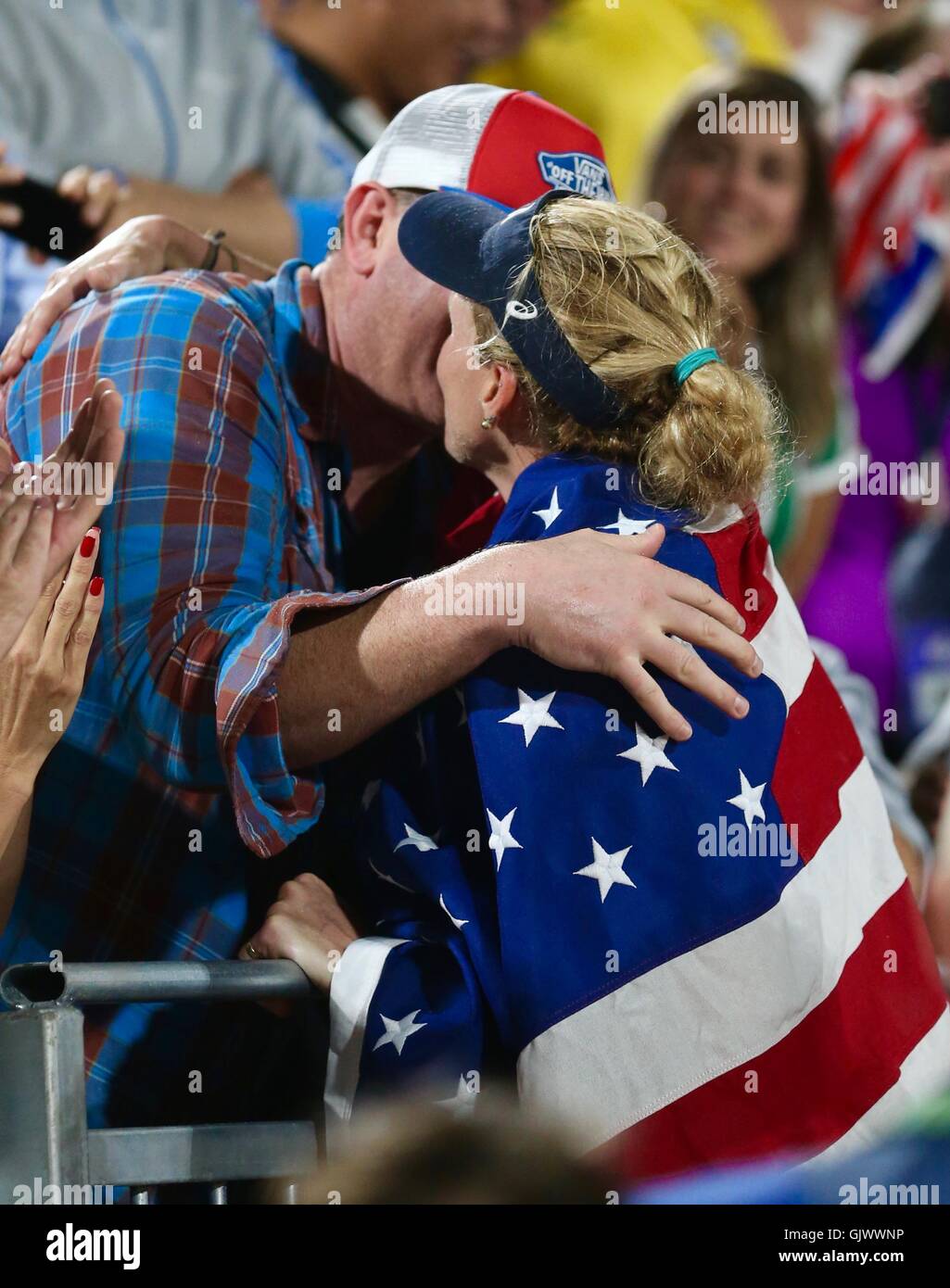 Rio De Janeiro Brazil 17th Aug 16 Kerri Walsh Jennings Kisses Her Husband Fellow Beach Volleyball Player Casey Jennings After Kerri And Partner April Ross Won The Bronze Medal Match In Beach Rio De Janeiro Brazil 17th Aug 16 Kerri Walsh Jennings Kisses Her Husband Fellow Beach Volleyball Player Casey Jennings After Kerri And Partner April Ross Won The Bronze Medal Match In Beach