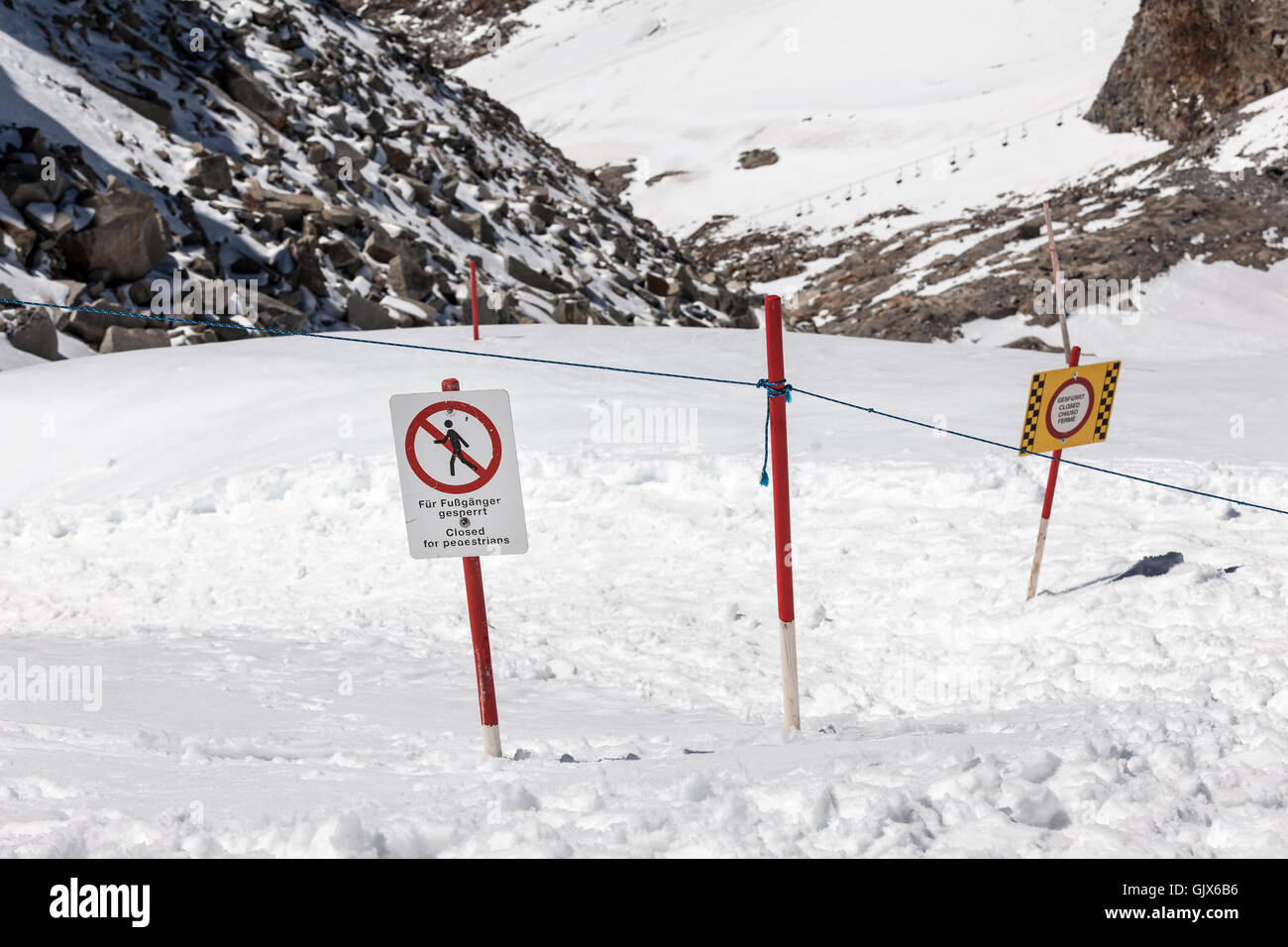 Sign with Closed for pedestrian on an austrian ski track Stock Photo ...