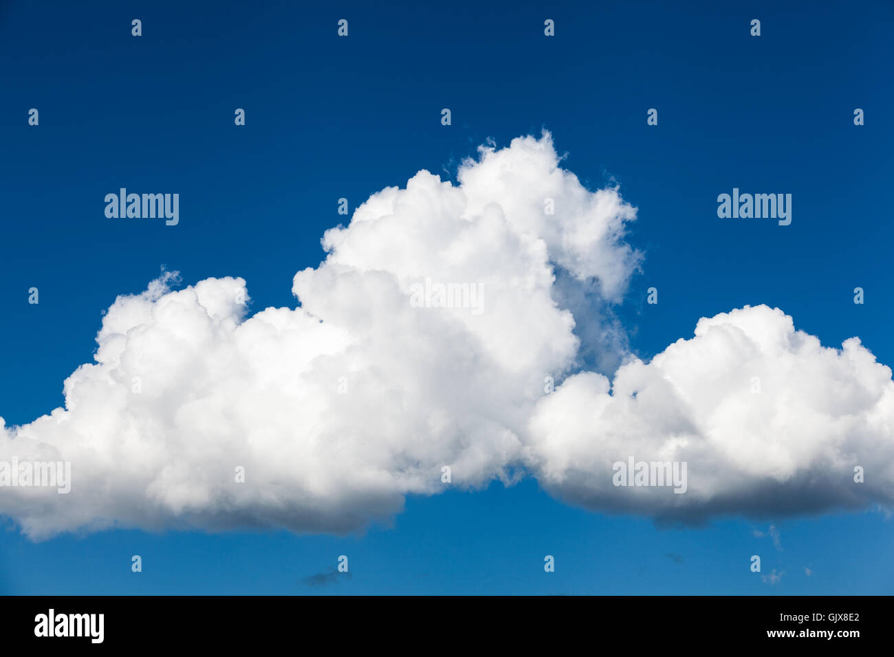 Beautiful bright blue sky white clouds hi-res stock photography and ...