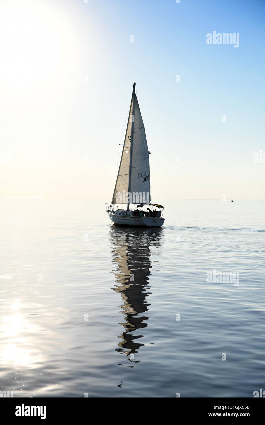 Nature boat hires stock photography and images Alamy