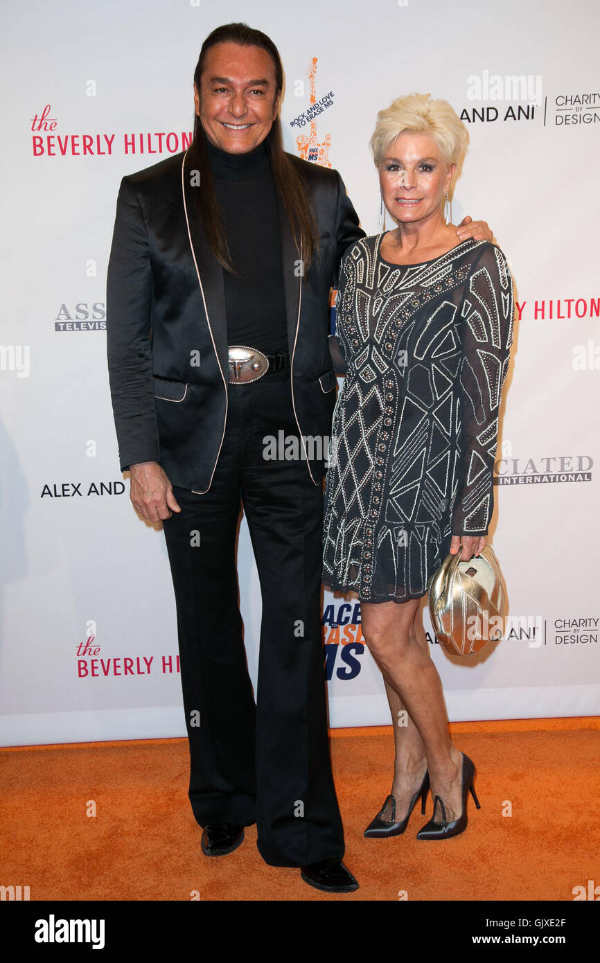 Nick Chavez Stock Photos & Nick Chavez Stock Images Alamy