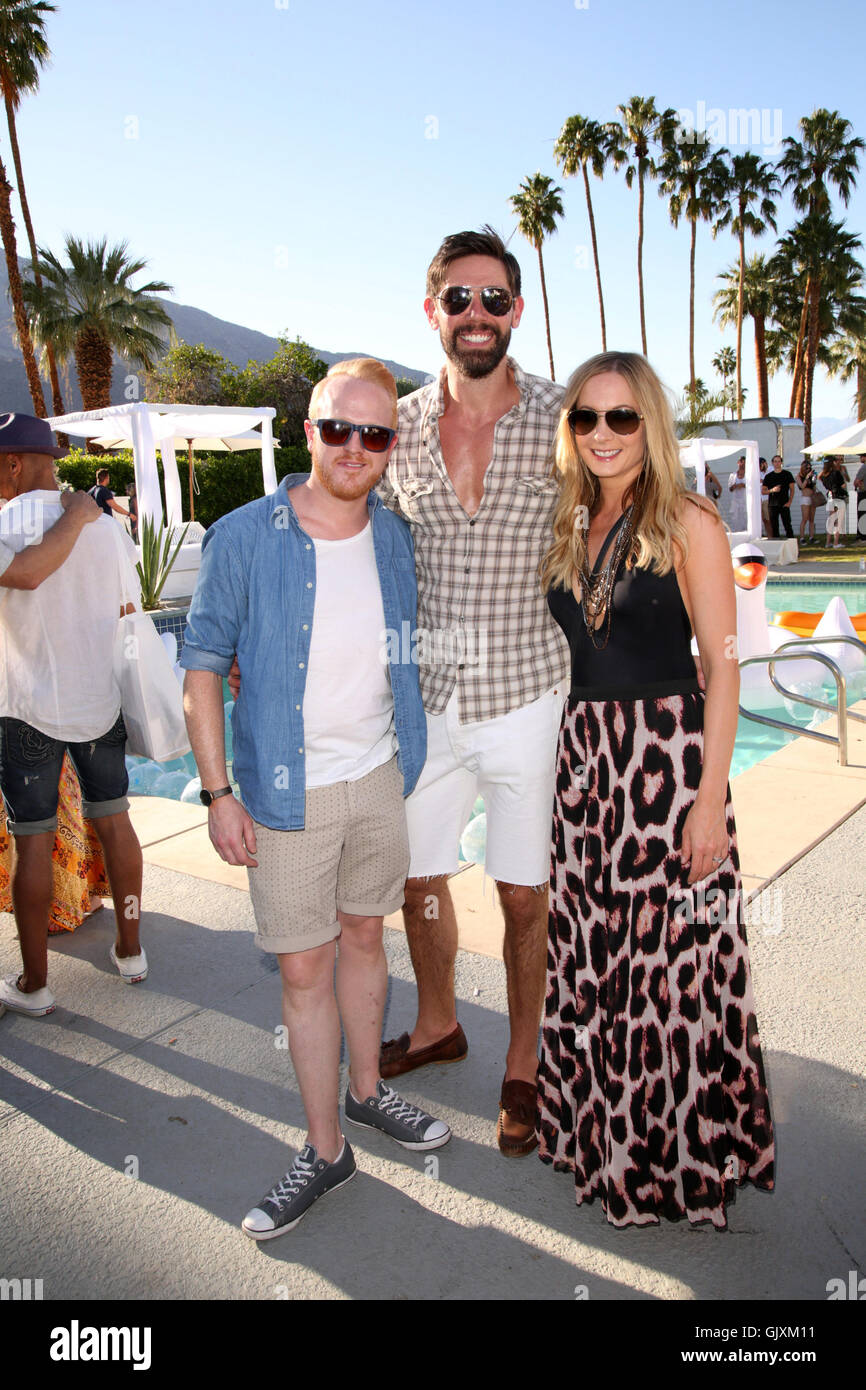 Celebrities In Palm Springs 60 Photos Moonagedaydream.film