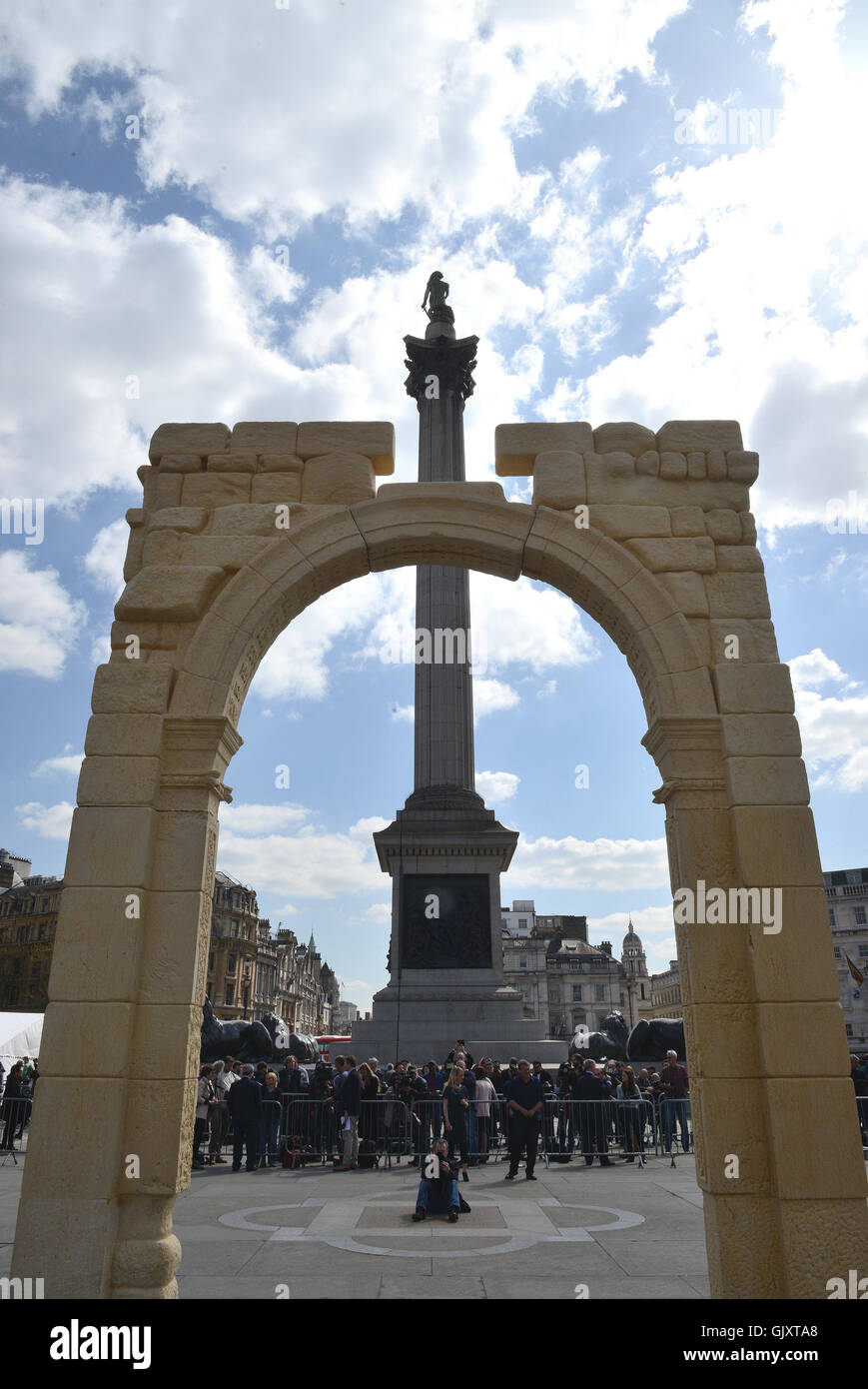 A 15 metre high replica of the Arch of Triumph is erected in Trafalgar Square to coincide with UNESCO’s World Heritage Week. The structure, created with a 3-D printer, is the project of The Institute of Digital Archaeology. The original Arch, in the city Stock Photo