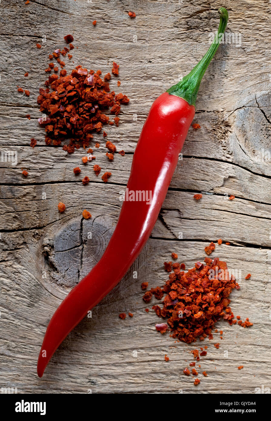 Indian dried red chillies hi-res stock photography and images - Alamy
