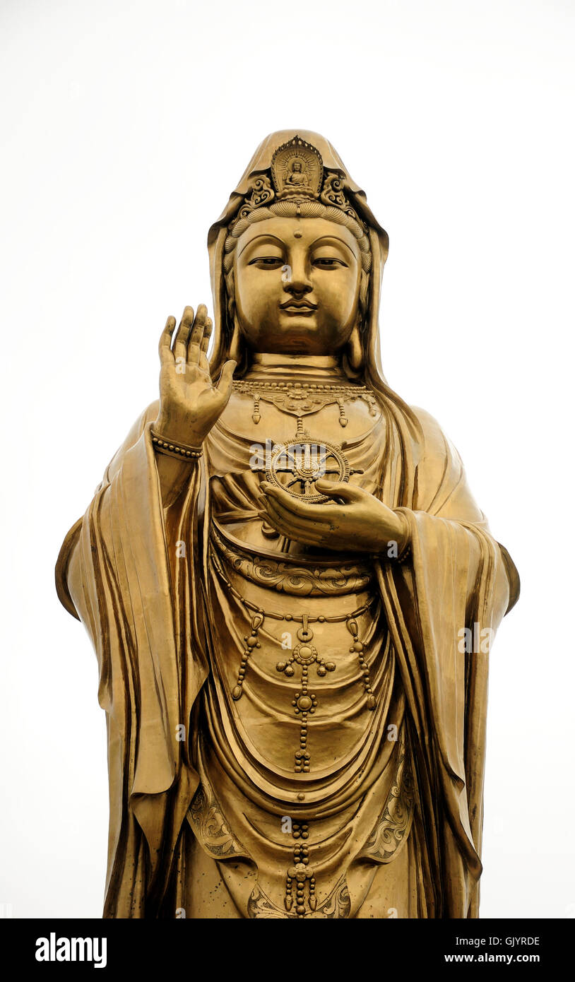 the large bronze Guanyin Buddha statue on the island of Putuoshan