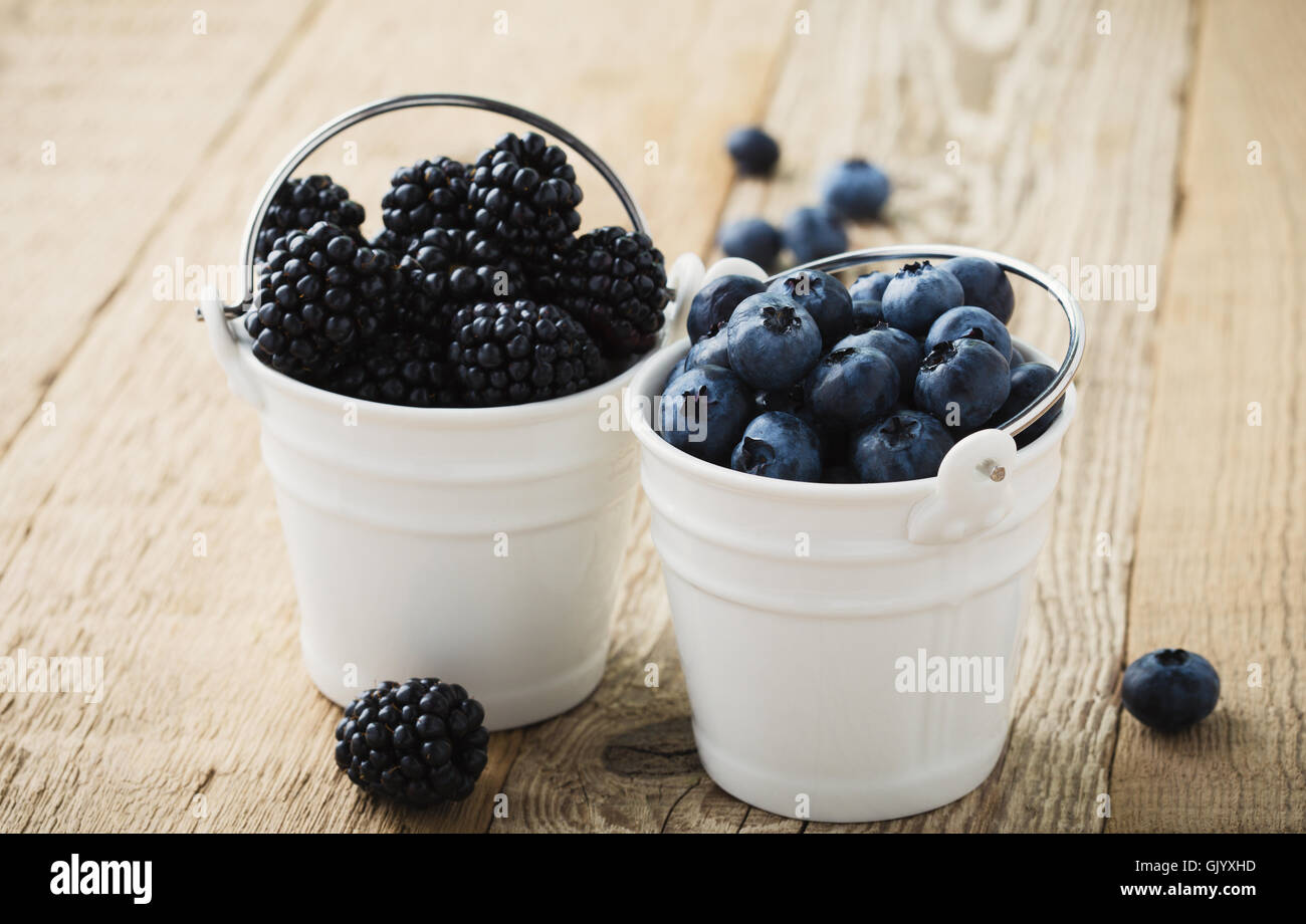 Berry bucket hi-res stock photography and images - Alamy