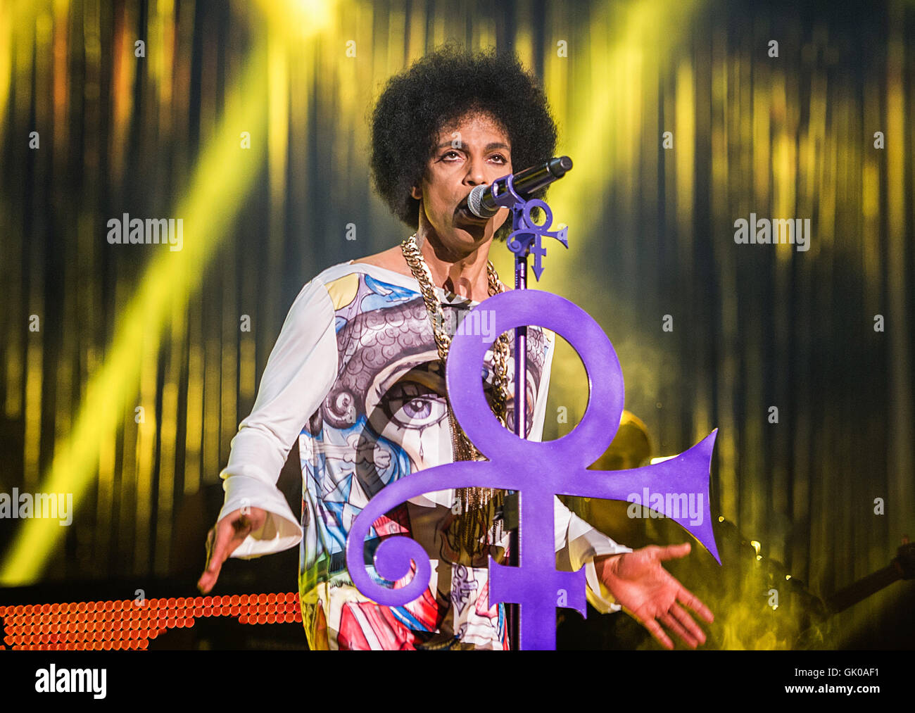 Prince rogers nelson 2014 hi-res stock photography and images - Alamy