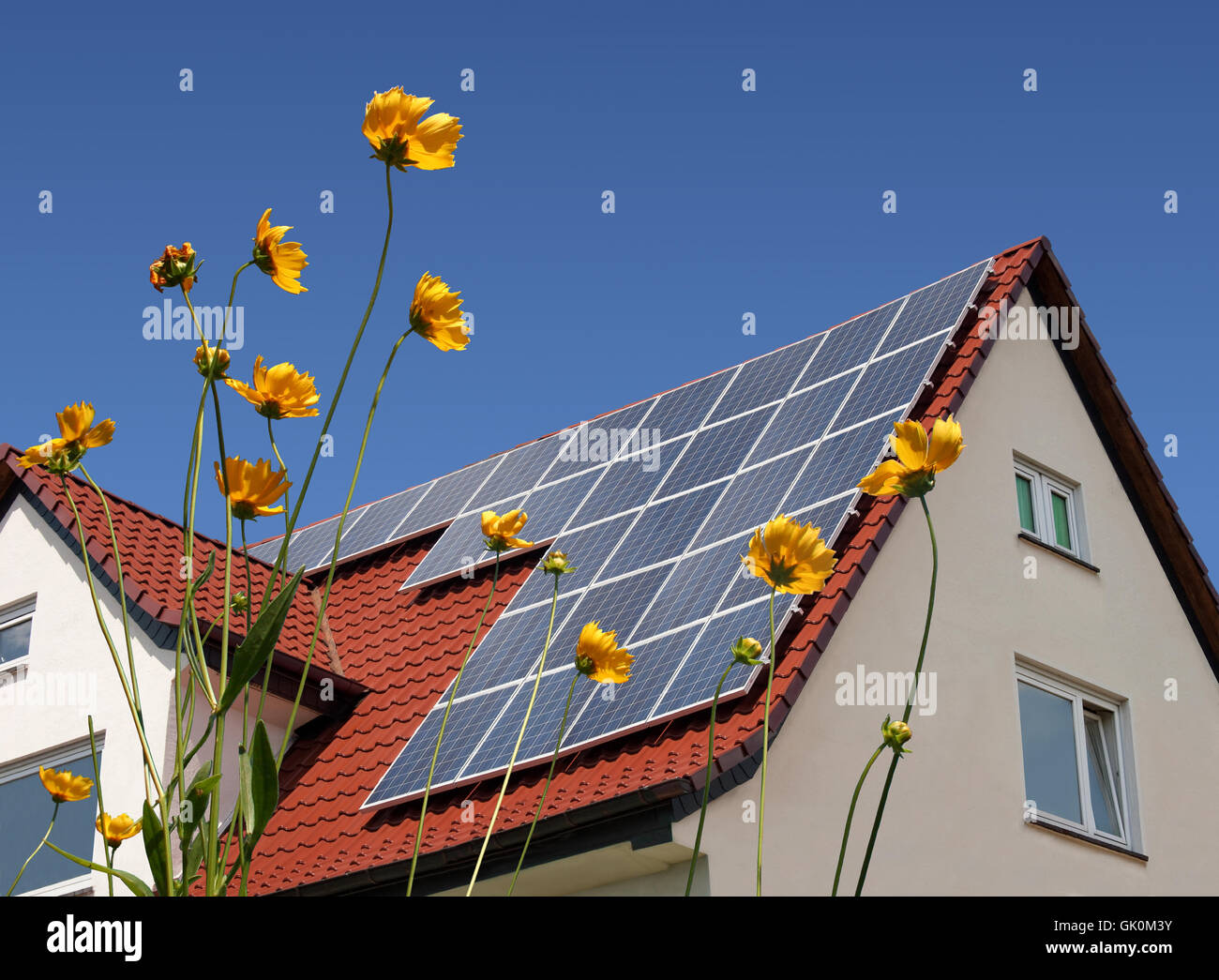 Passive solar greenhouse hi-res stock photography and images - Alamy