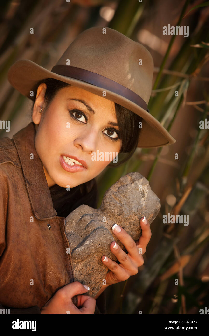 Beautiful young lady shaping hi-res stock photography and images - Alamy