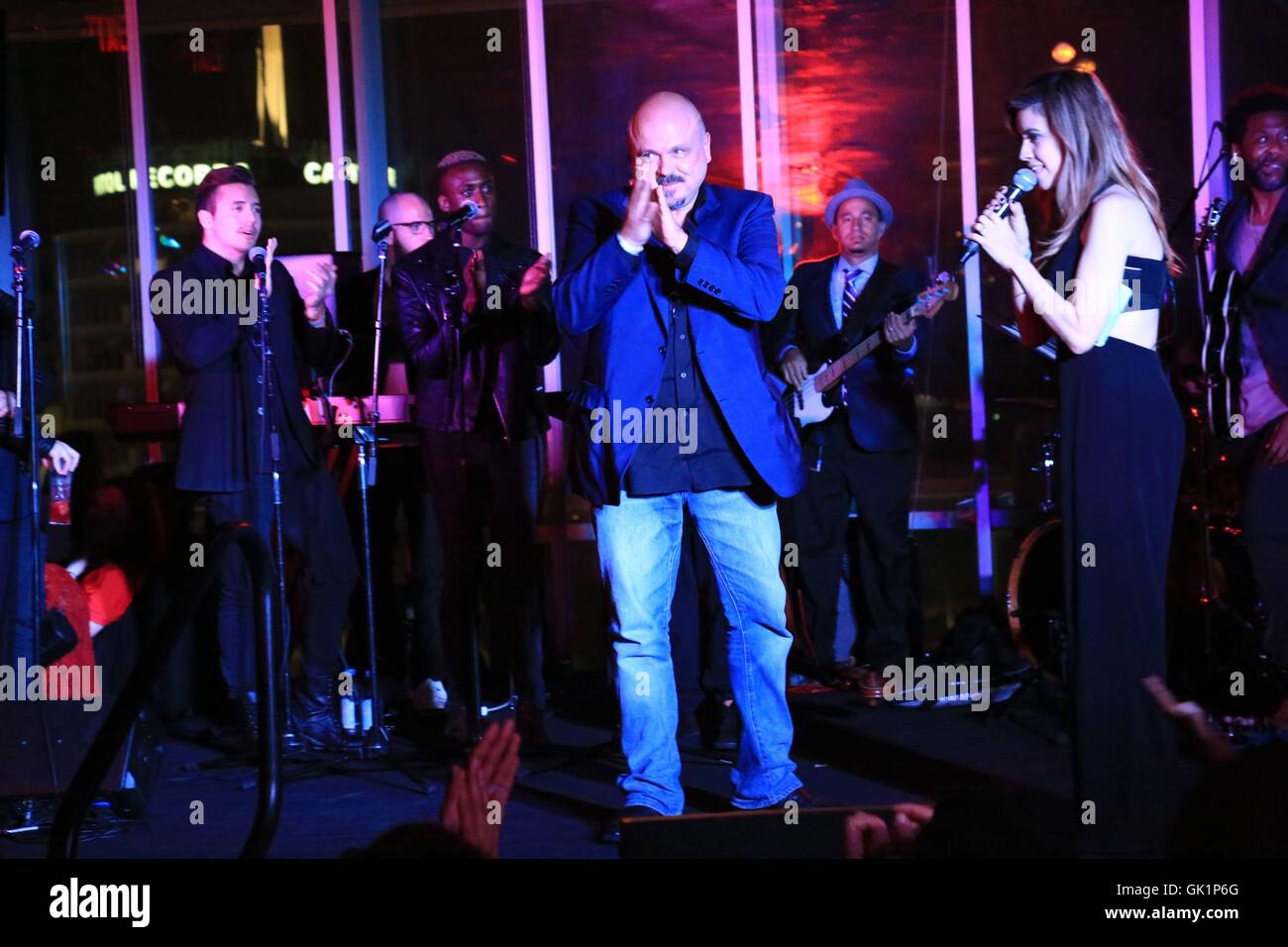 Afanasieff hi-res stock photography and images - Alamy