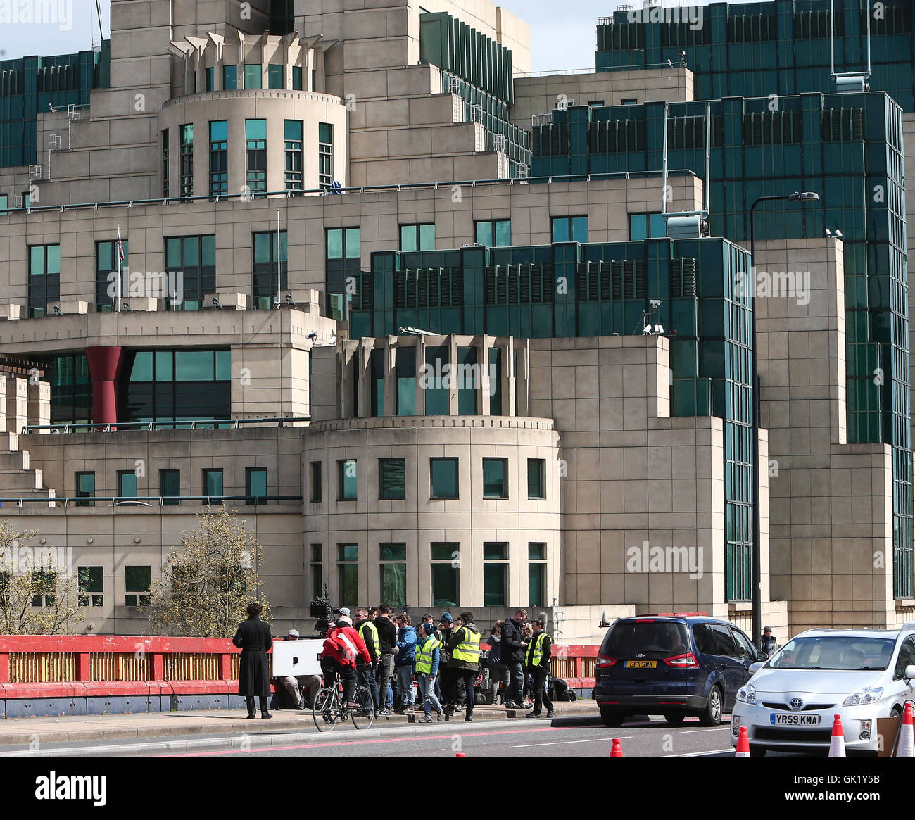 Здание mi6