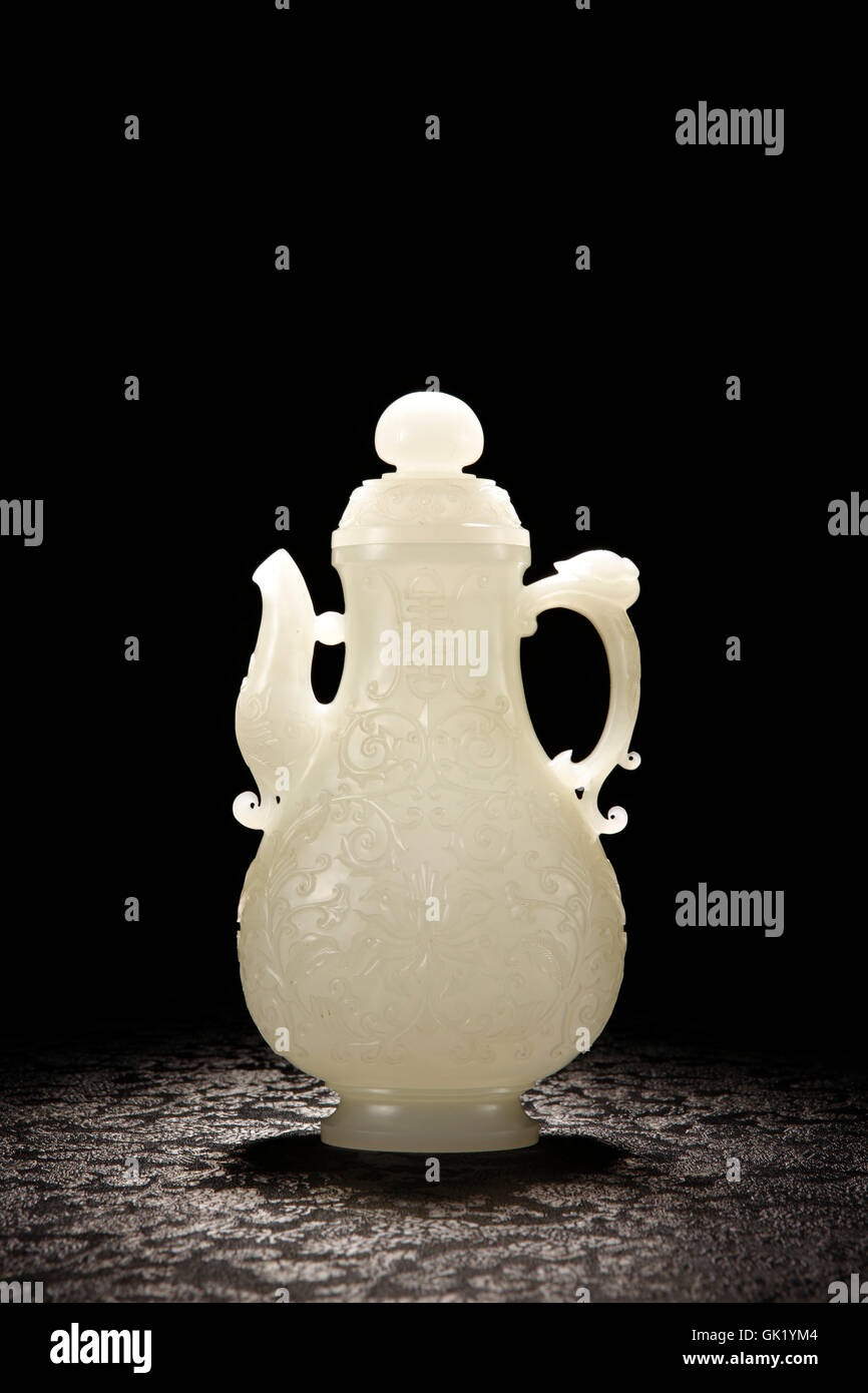 Jade longevity pattern ewer hires stock photography and images Alamy