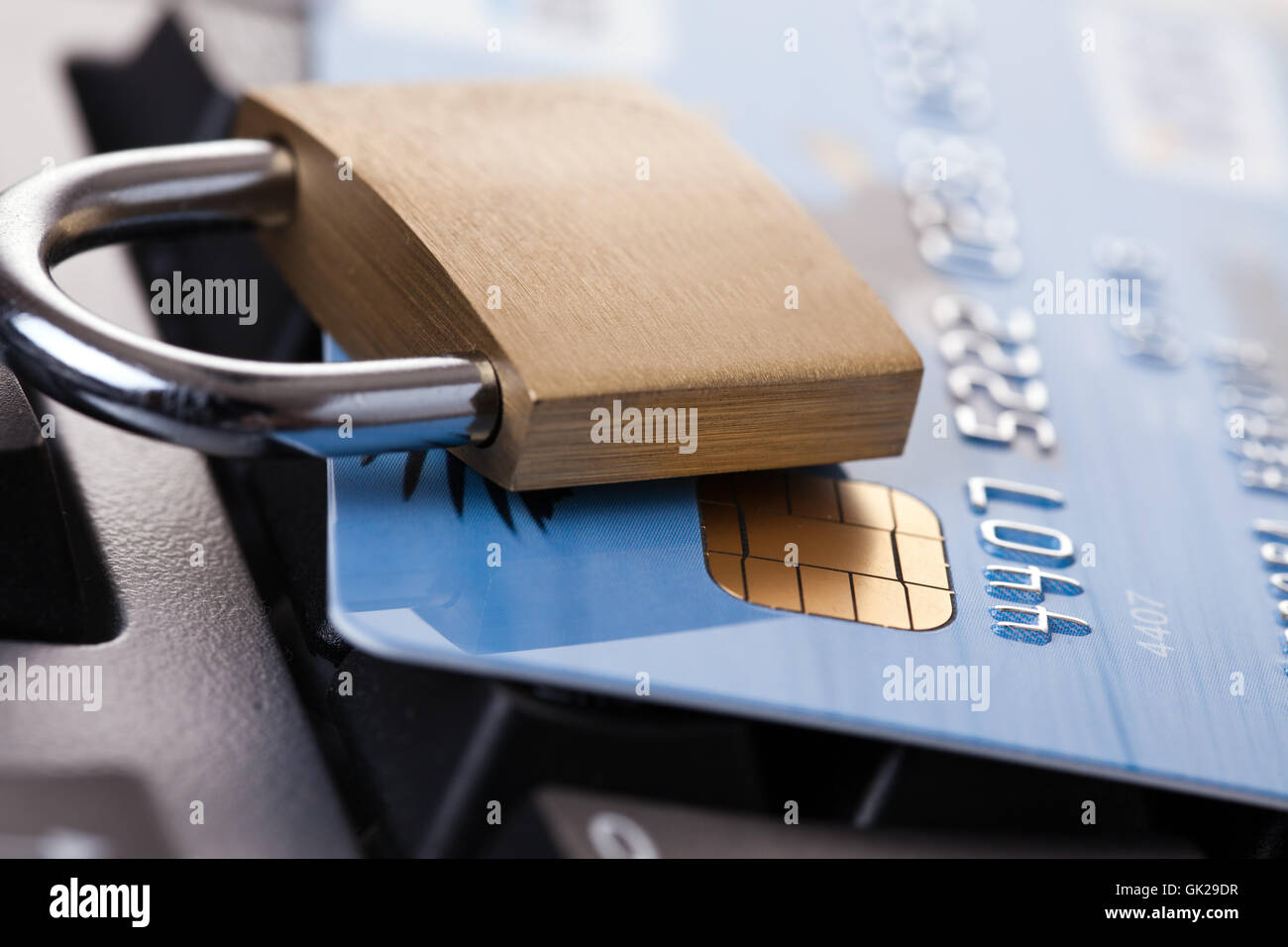 lock card credit Stock Photo Alamy
