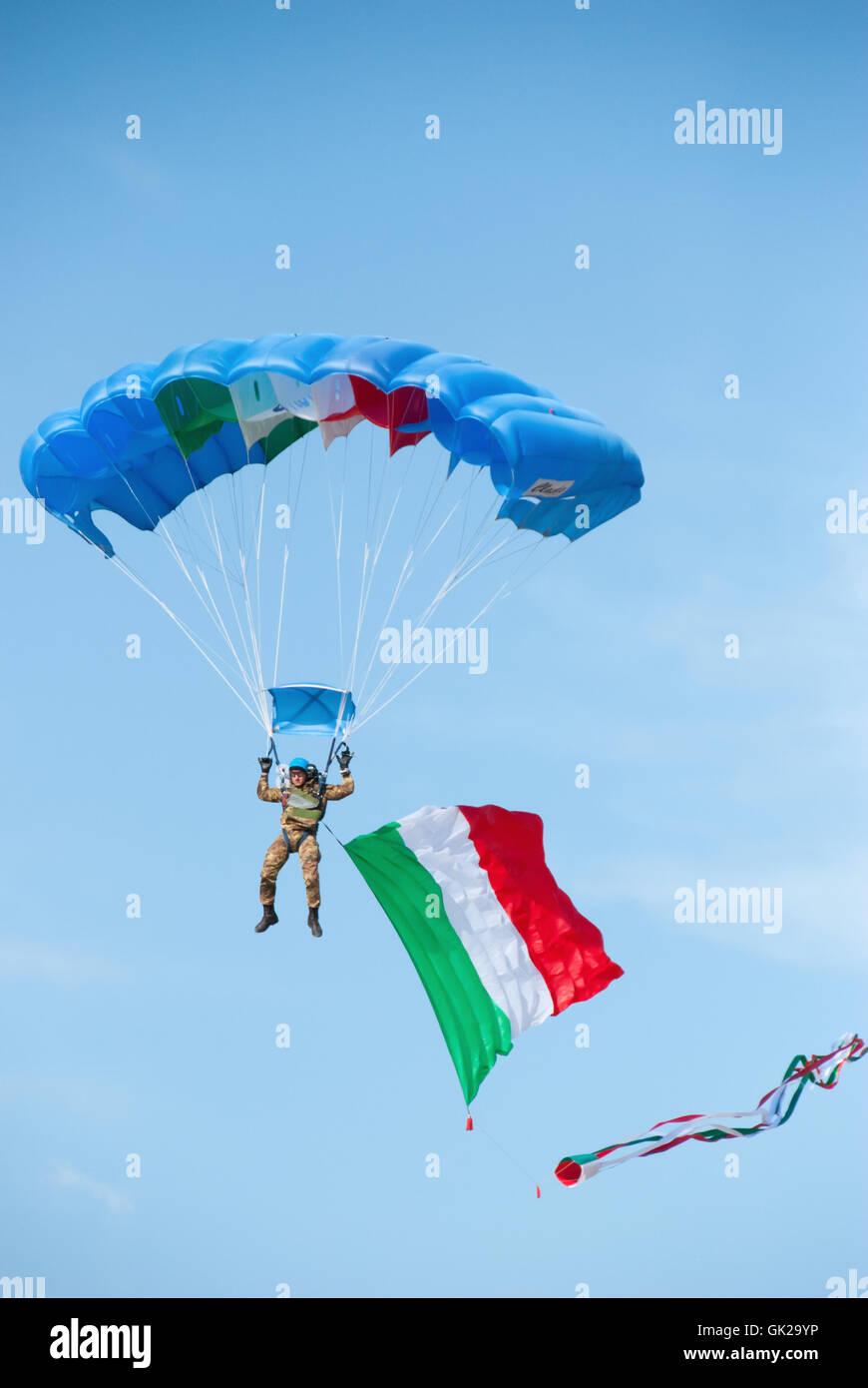 Rome. november 6, 2011. Italian army paratrooper during Italian Army Day Stock Photo