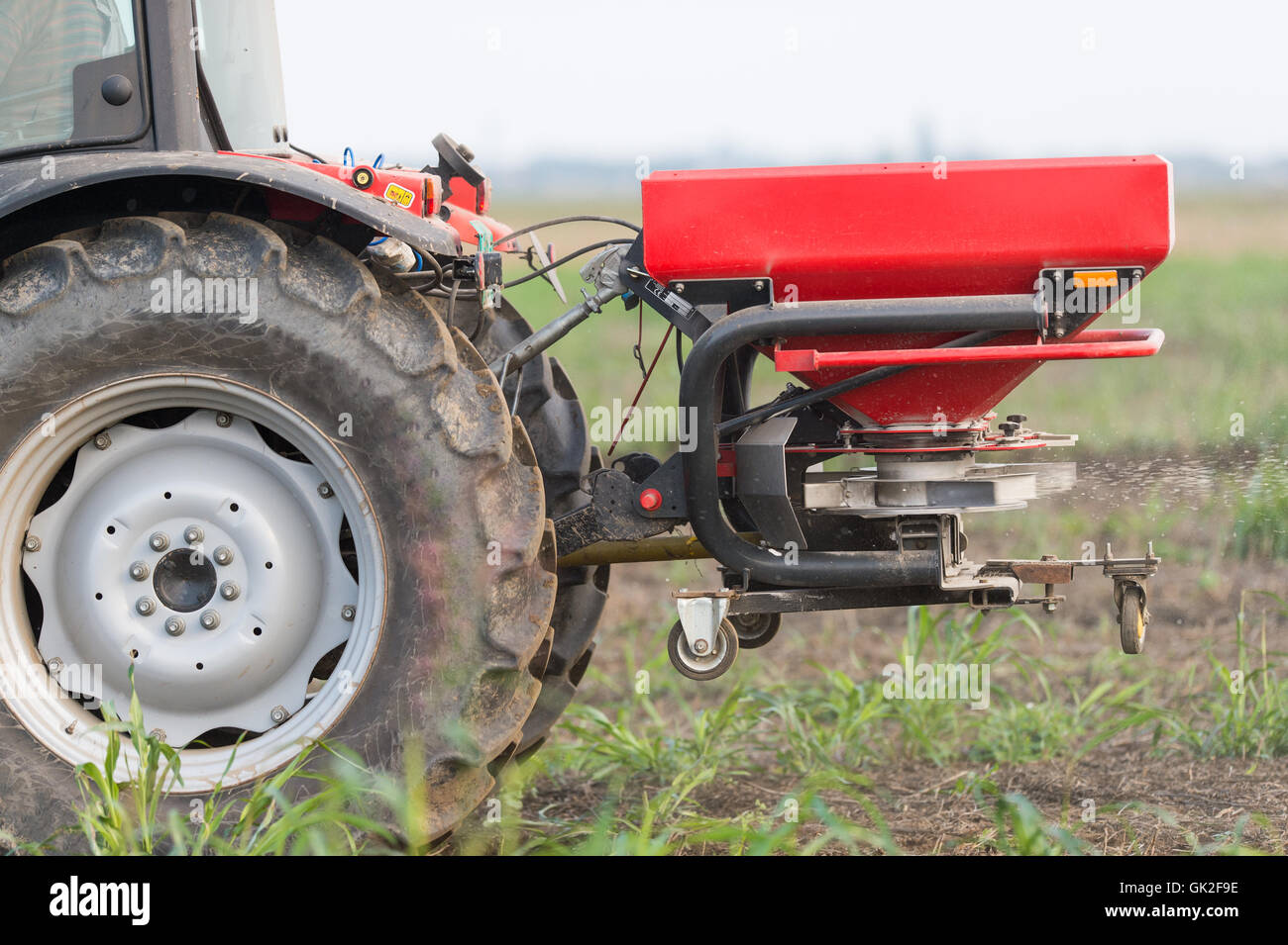 Tractor fertilizer spreader hi-res stock photography and images - Alamy