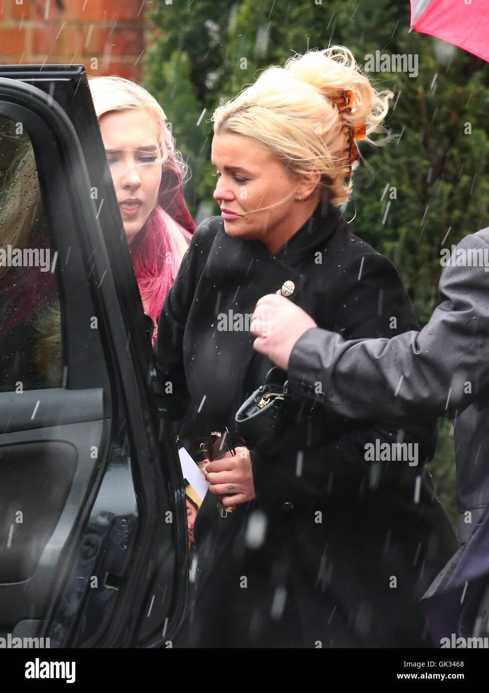 The funeral of David Gest held at Golders Green Crematorium Featuring:  Kerry Katona Where: London, United Kingdom When: 29 Apr 2016 Stock Photo -  Alamy