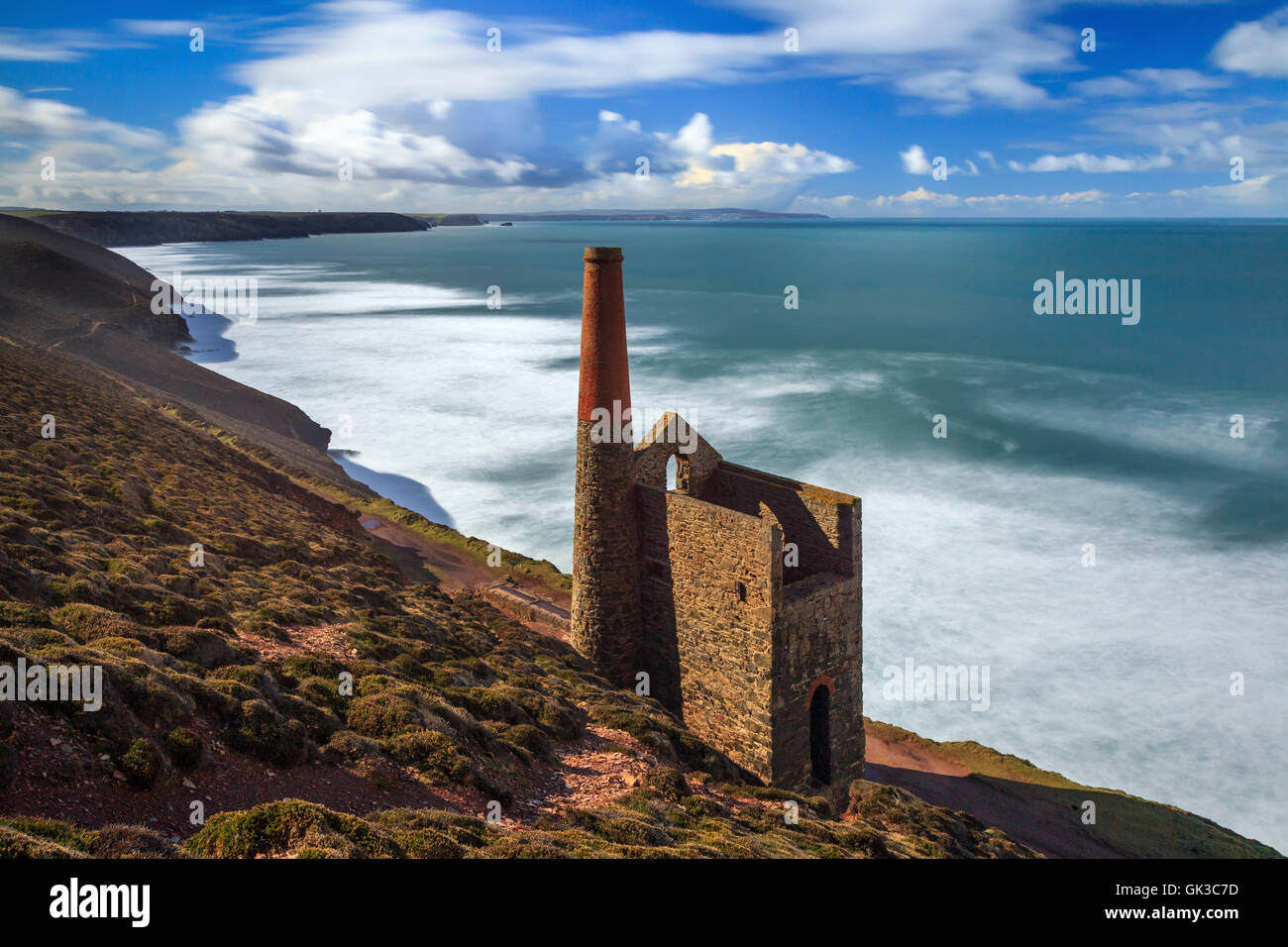 Towanroath Shaft Engine House at Wheal Coates, near St Agnes in Cornwall. Stock Photo