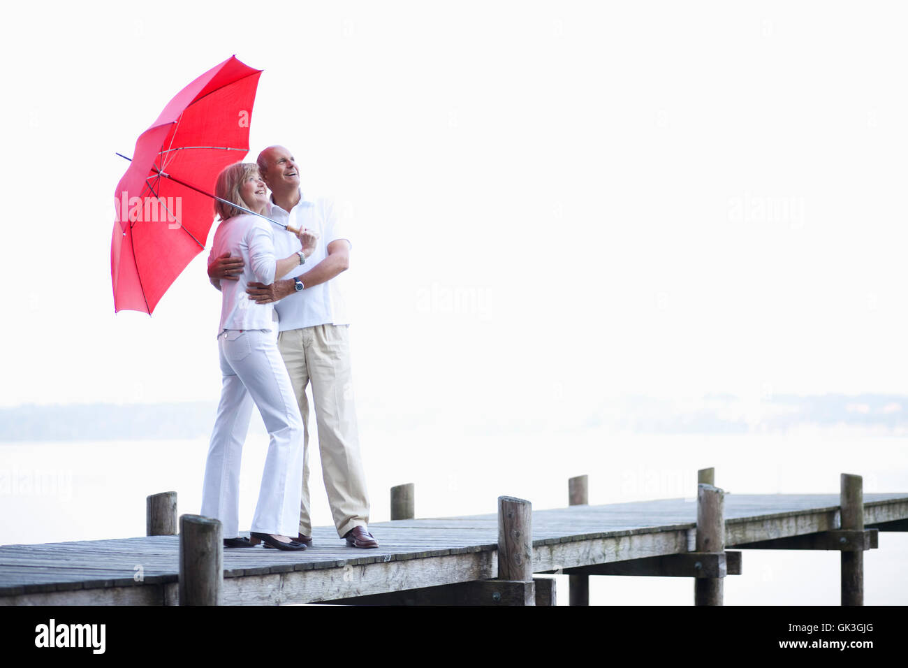 Roter Schirm High Resolution Stock Photography And Images Alamy