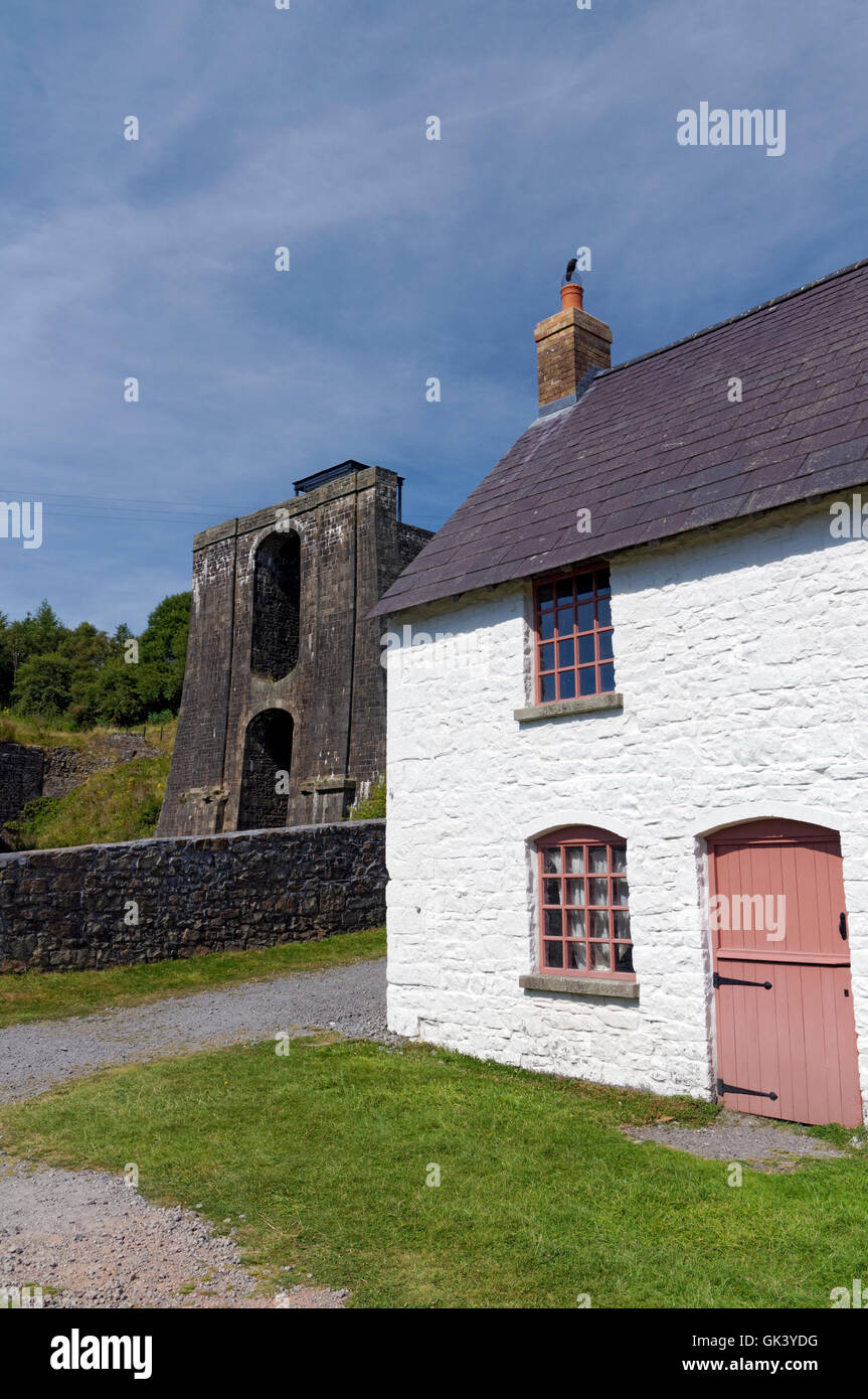 Workers cottages homes houses hires stock photography and images Alamy