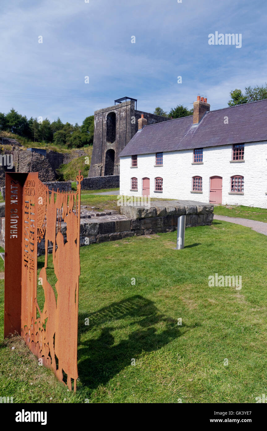 Workers cottages homes houses hires stock photography and images Alamy