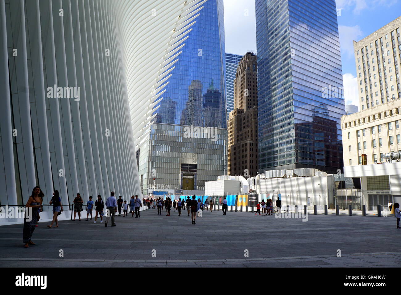 The Oculus (Westfield Mall) with the backdrop of One and Two World Trade Center towers in New York City, New York, USA Stock Photo