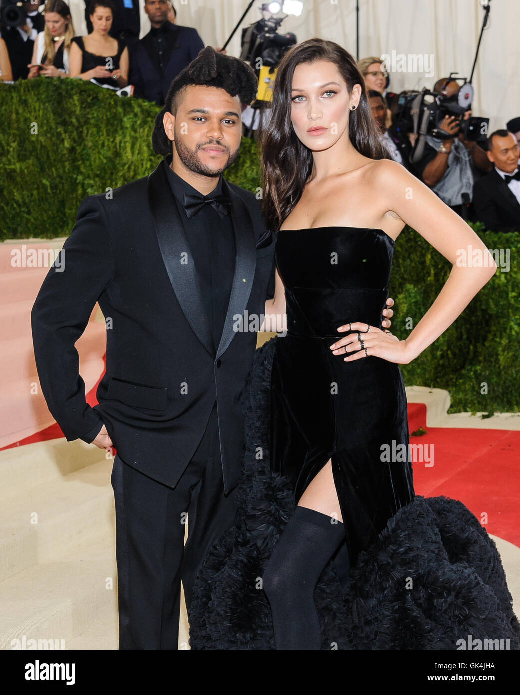 Metropolitan Museum Of Art Costume Institute Gala Manus X Machina metropolitan-museum-of-art-costume-institute-gala-manus-x-machina