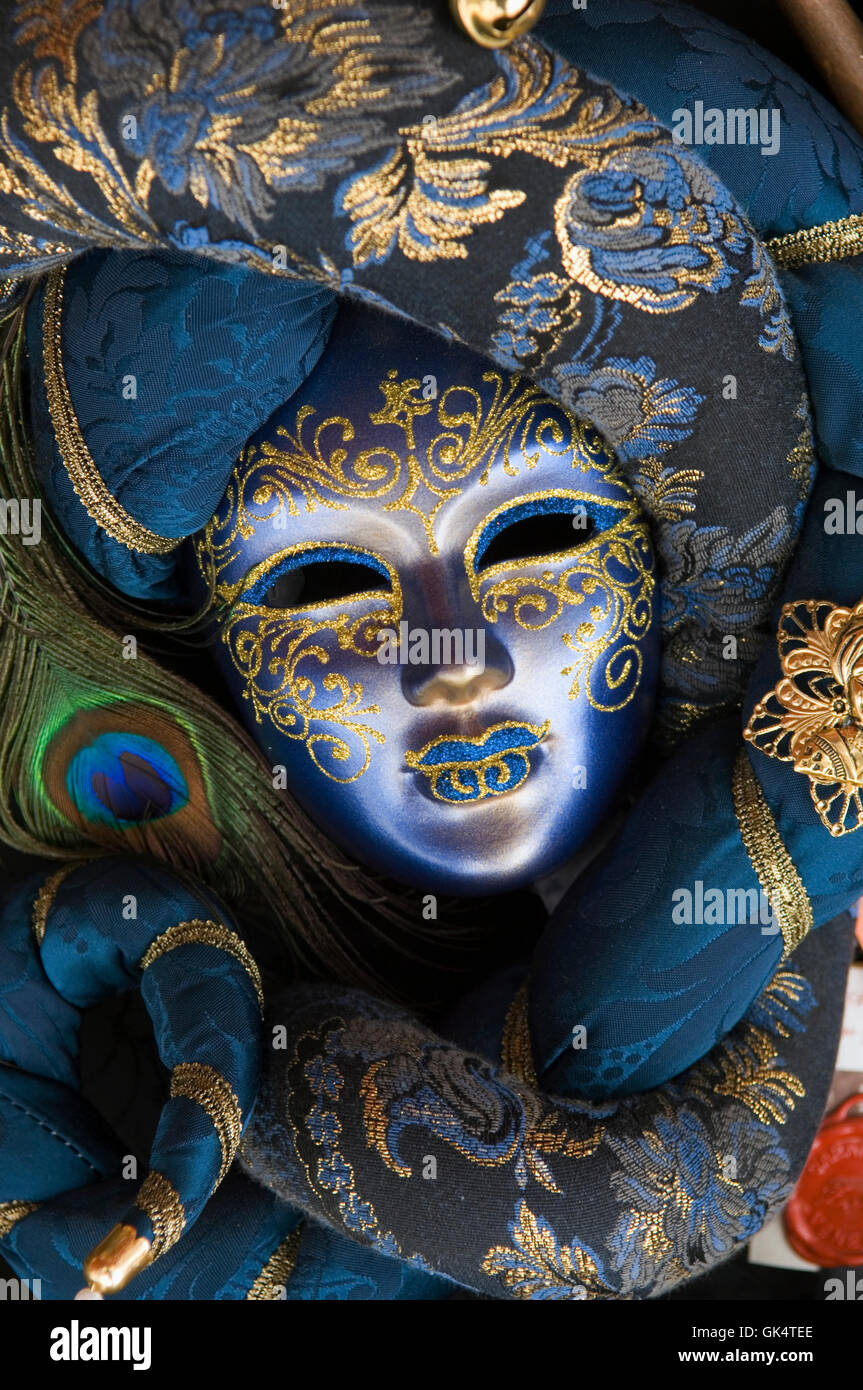 Gold Mask From Venice High Resolution Stock Photography and Images - Alamy