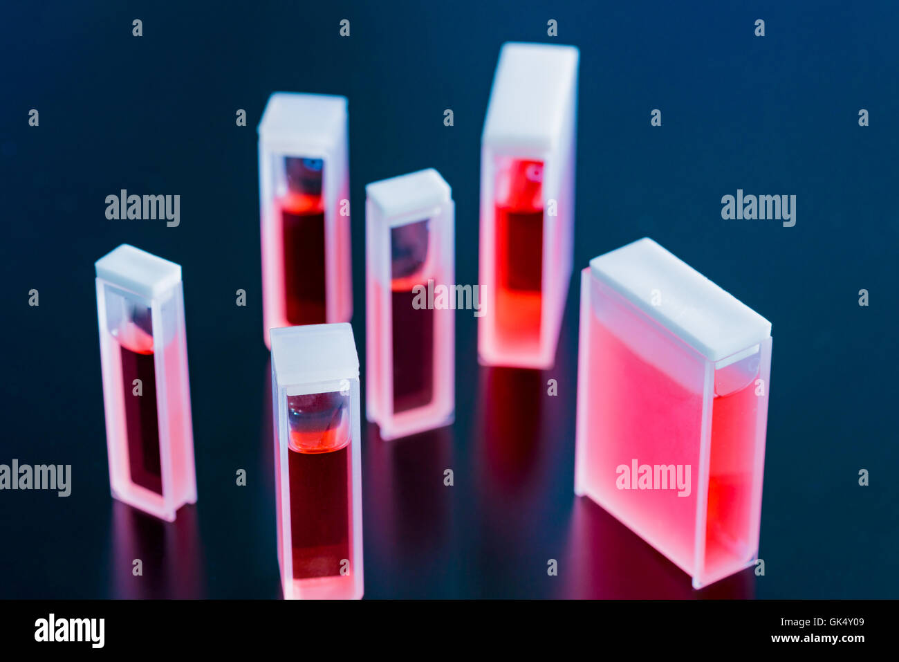 Quartz and Glass Cuvettes small square tube designed to hold samples