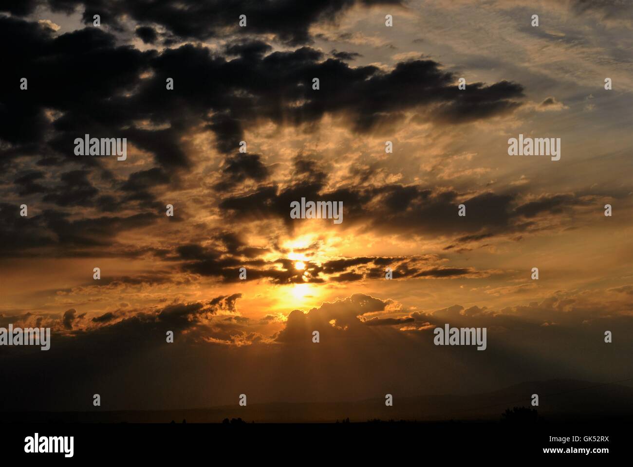 sunset, sunrise, sun, sky, clouds, nature, morning, evening, beauty Stock Photo