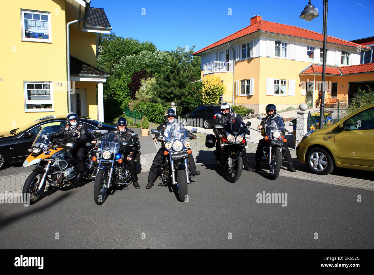 Motorcycle gang hi-res stock photography and images - Alamy