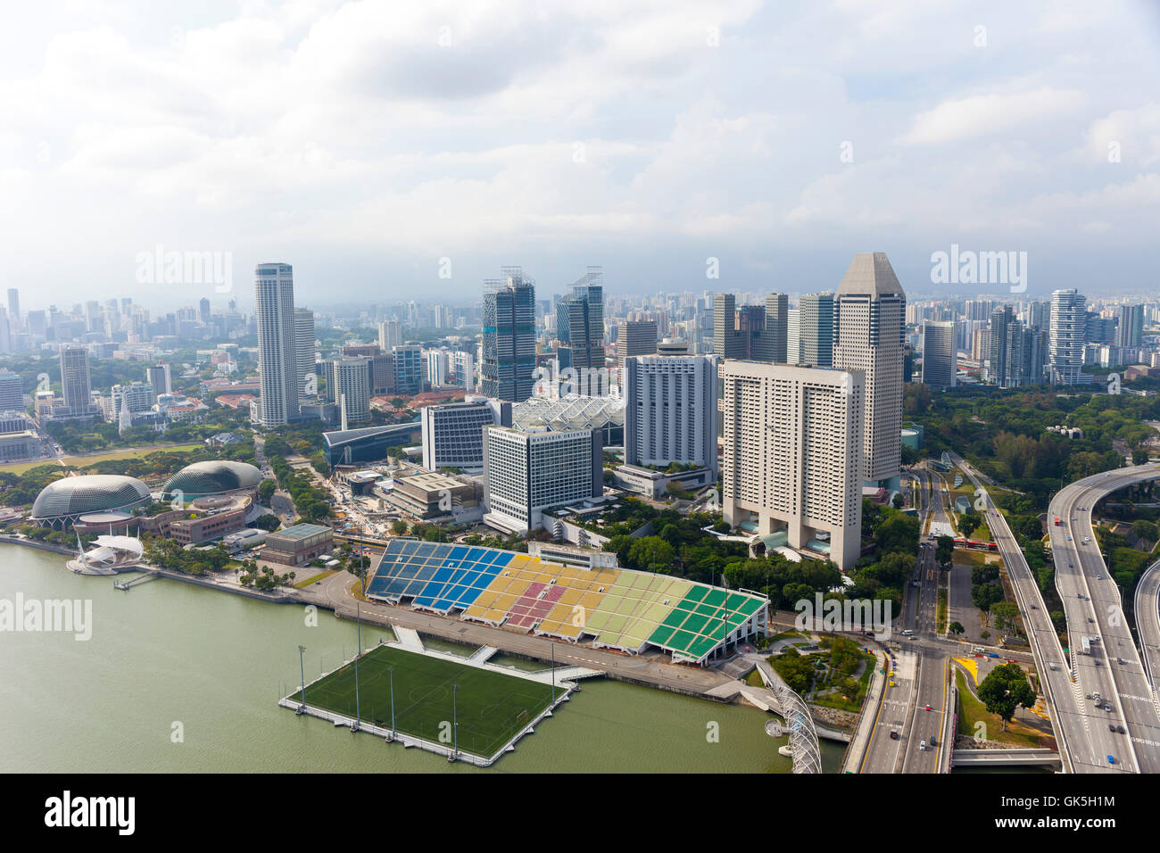 Aerial view of the city and the beautiful sky Singapore Marina Bay ...