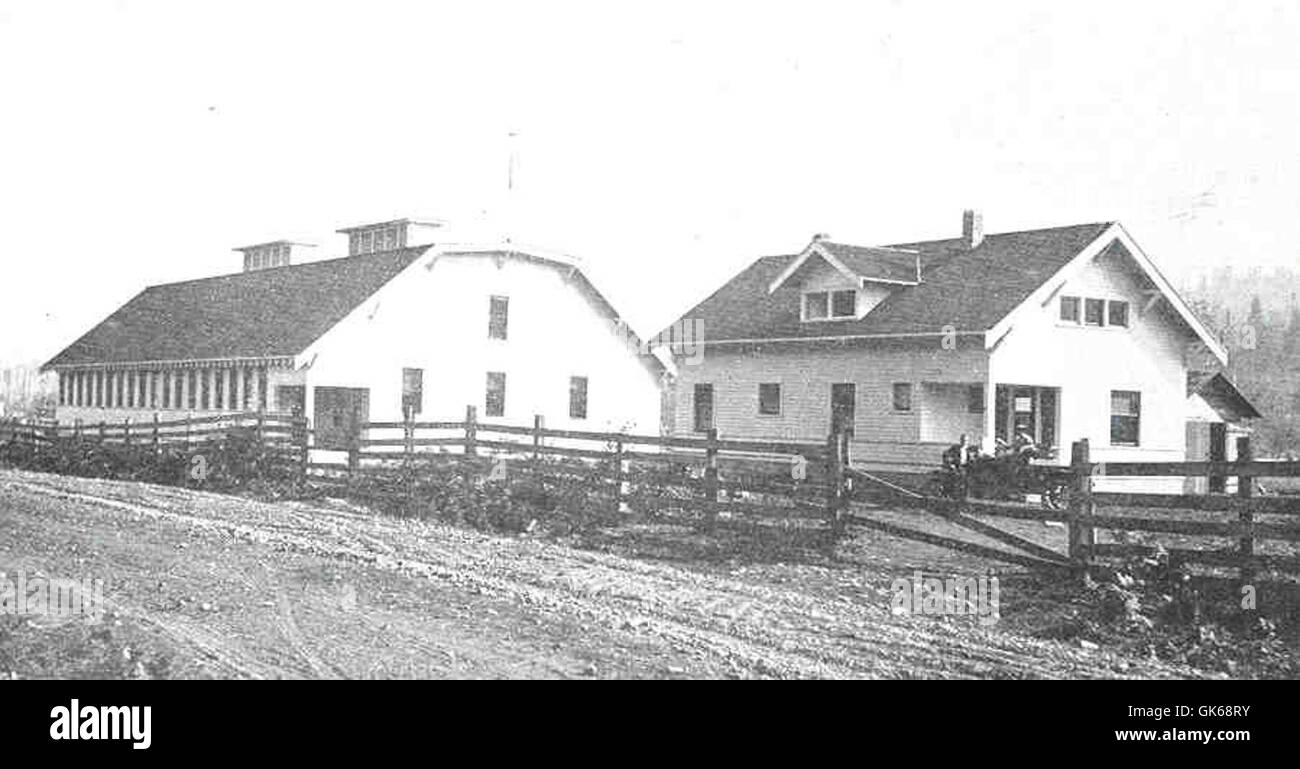 34425 Chehalis Hatchery No2 and Superintendent's Residence (Newly Constructed Stock Photo Alamy