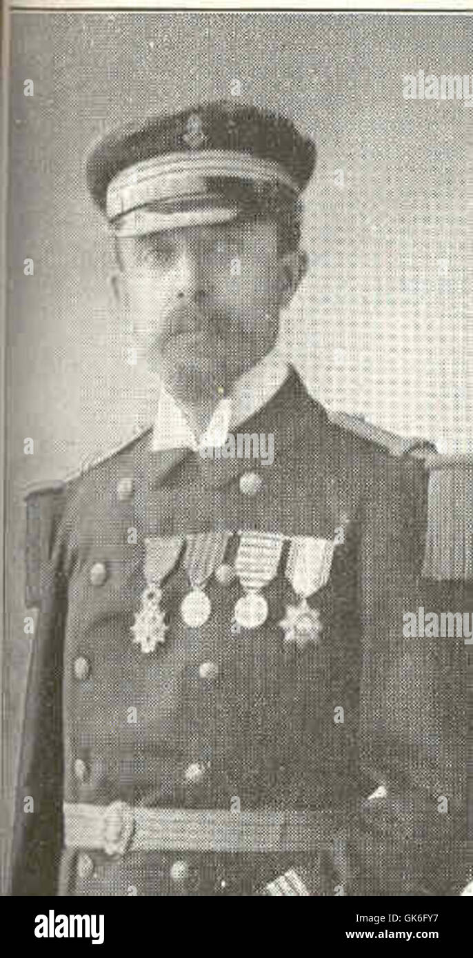 37206 Lieutenant de Vaisseau, Tenue no1 Stock Photo Alamy