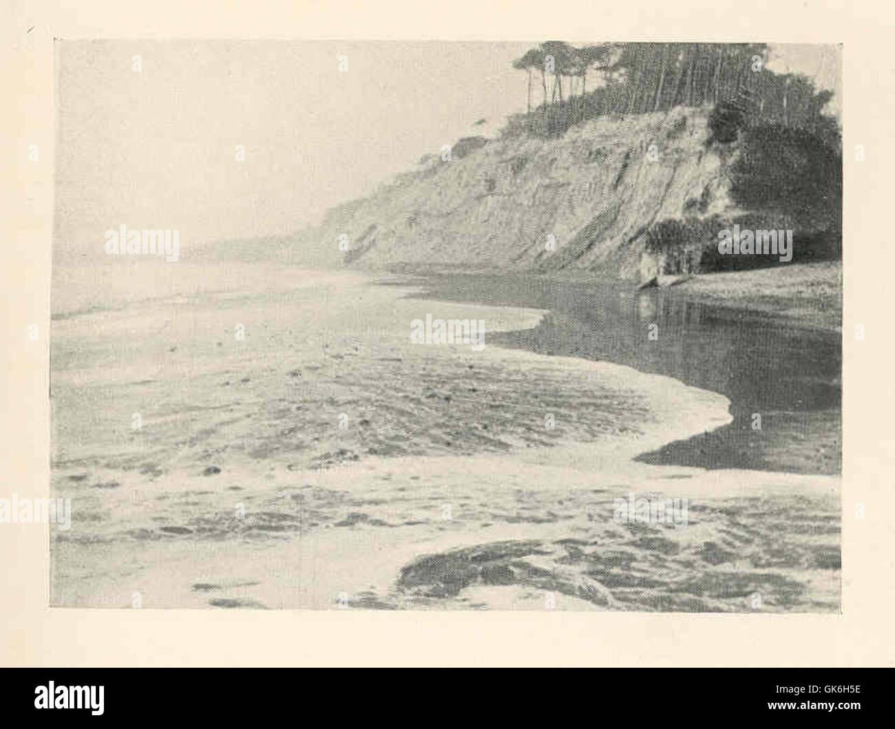 37984 Shingle Sorted From Sand by the Wash of a Heavy Swell (Branksome Chine, Near Bournemouth) Stock Photo