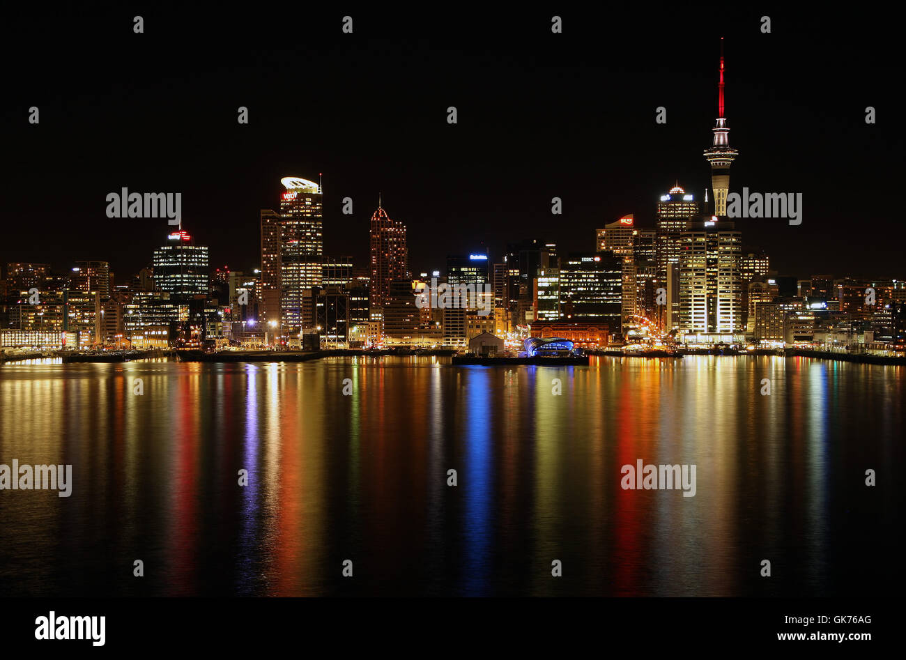 auckland,skyline,night Stock Photo Alamy