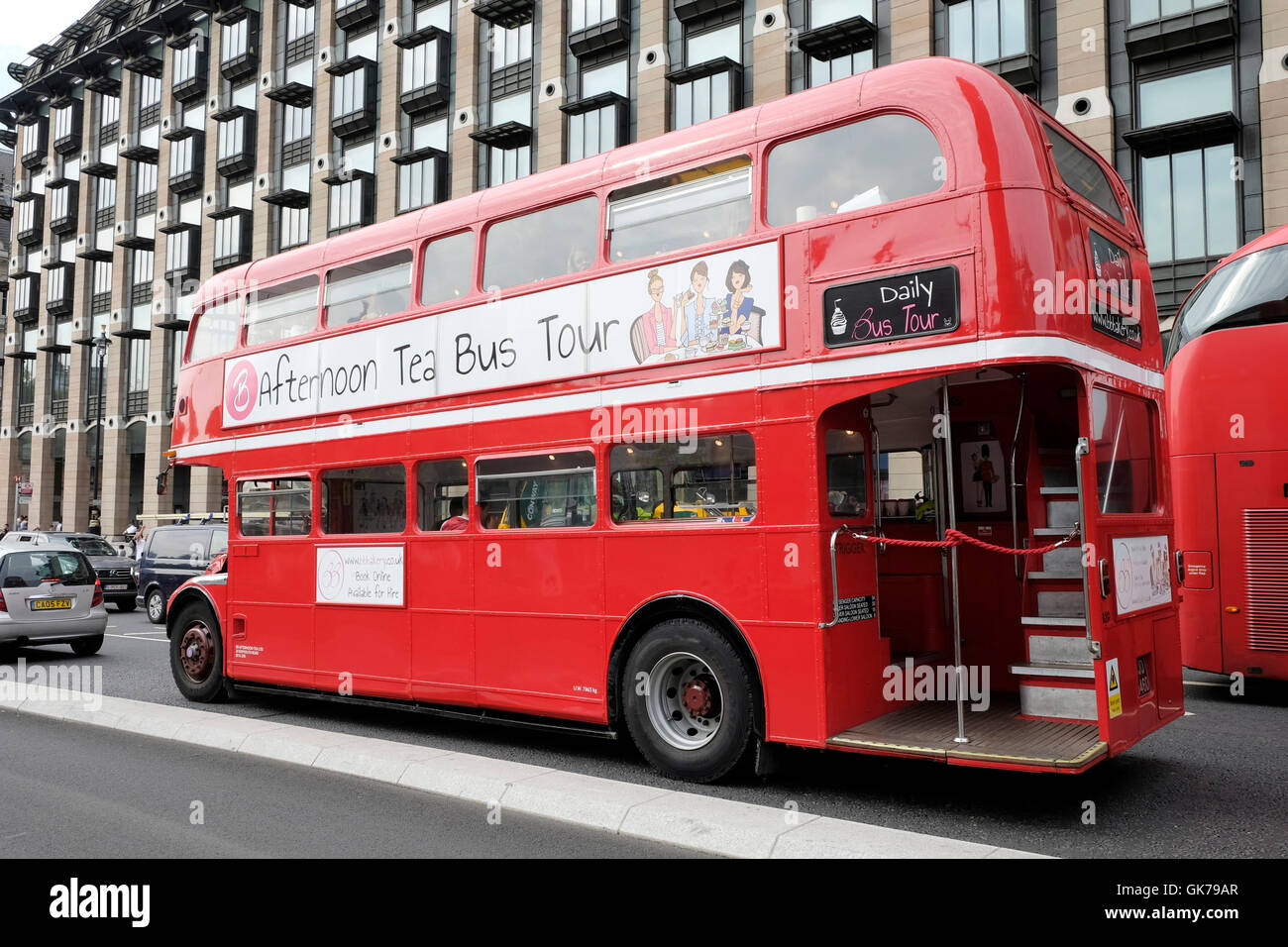 London Afternoon Tea Bus Ride 2024, 47 OFF