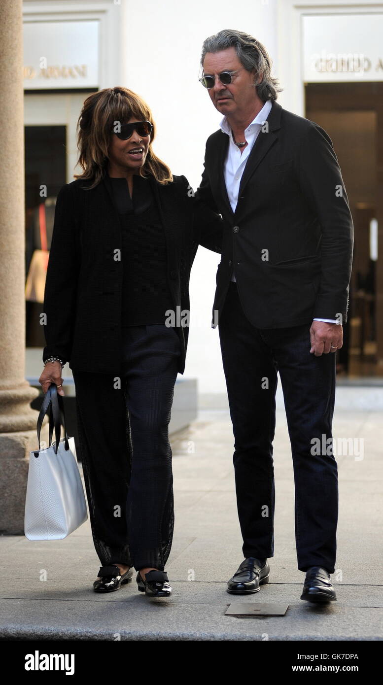 Tina Turner and her husband Erwin Bach shopping at the Giorgio