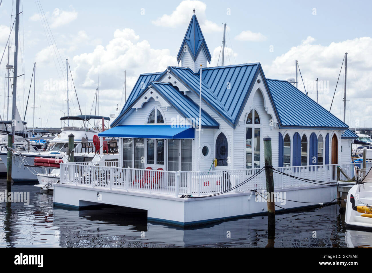 Bradenton Florida,Palmetto,Manatee River,Regatta Pointe Marina,dock,pier,houseboat,Chapel on the Bay,floating wedding chapel,FL160630048 Stock Photo