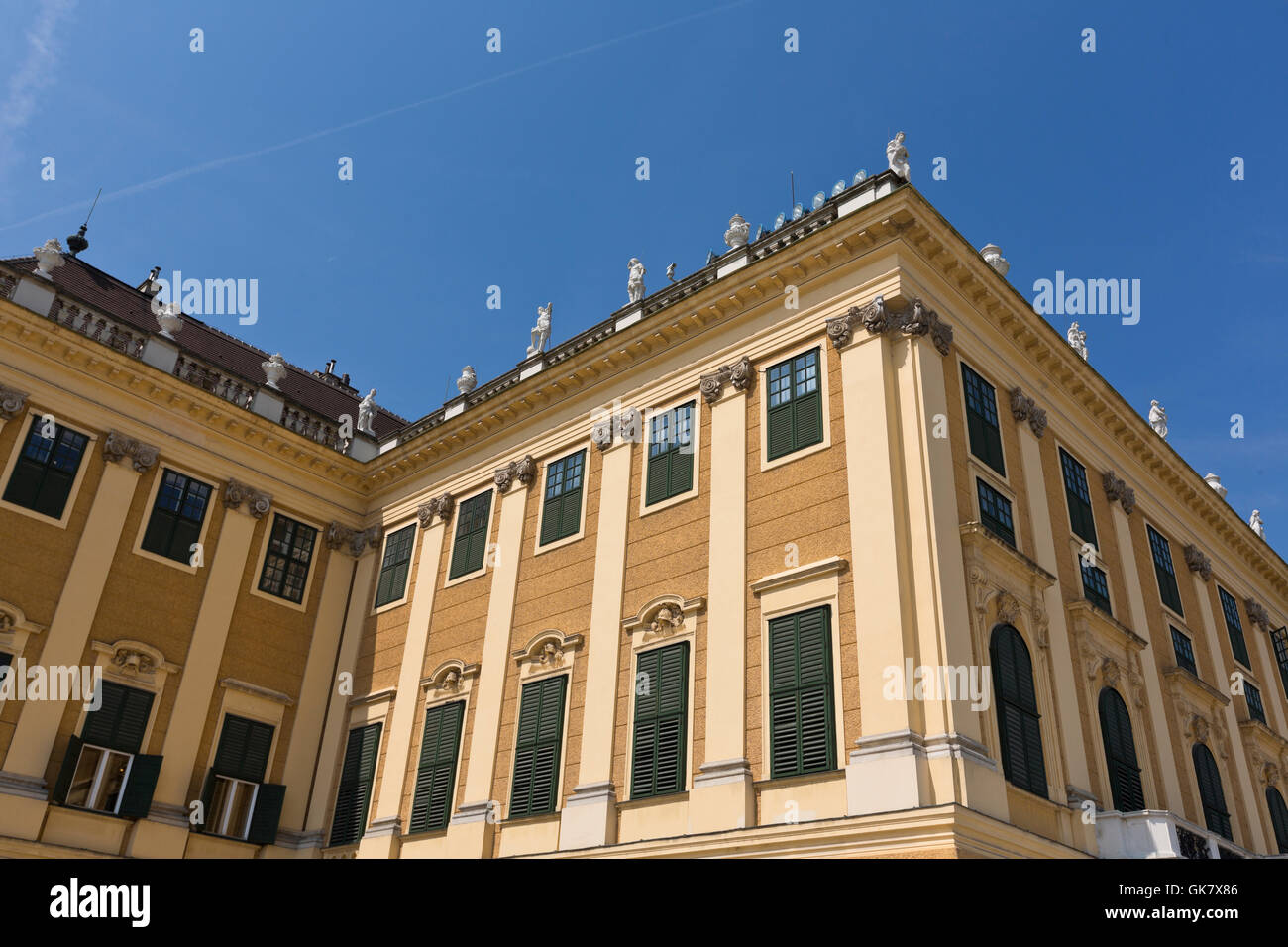 Austria, Schonbrunn Palace in Vienna, which is the former imperial ...