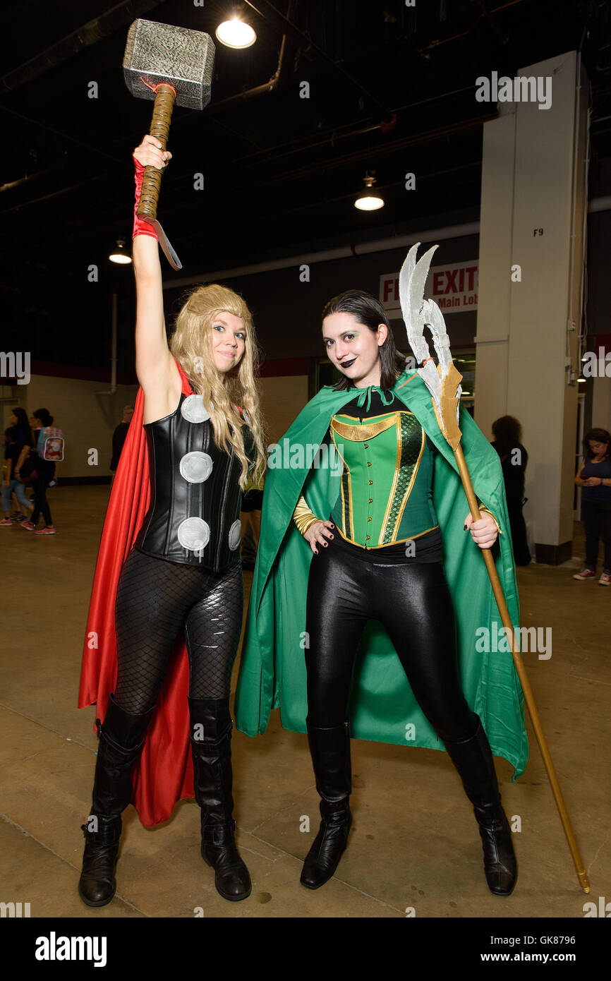 Chicago, Illinois, USA. 18th August 2016. Cosplayers dressed as Thor and Loki attend the Wizard World Chicago Comic Con at Donald E. Stephens Convention Center in Rosemont, IL. Credit:  Daniel Boczarski/Alamy Live News Stock Photo