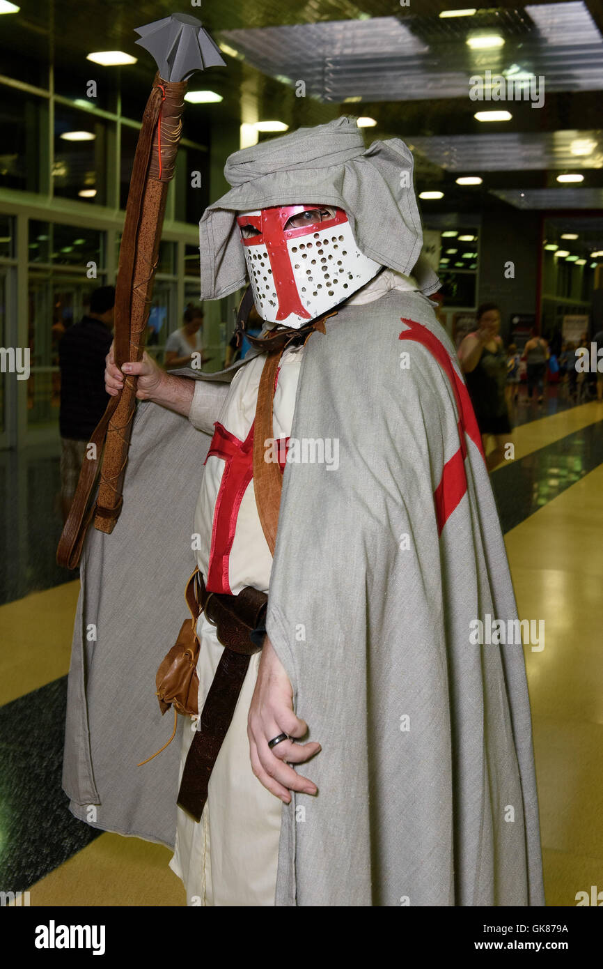 Chicago, Illinois, USA. 18th August 2016. A cosplayer attends the Wizard World Chicago Comic Con at Donald E. Stephens Convention Center in Rosemont, IL. Credit:  Daniel Boczarski/Alamy Live News Stock Photo