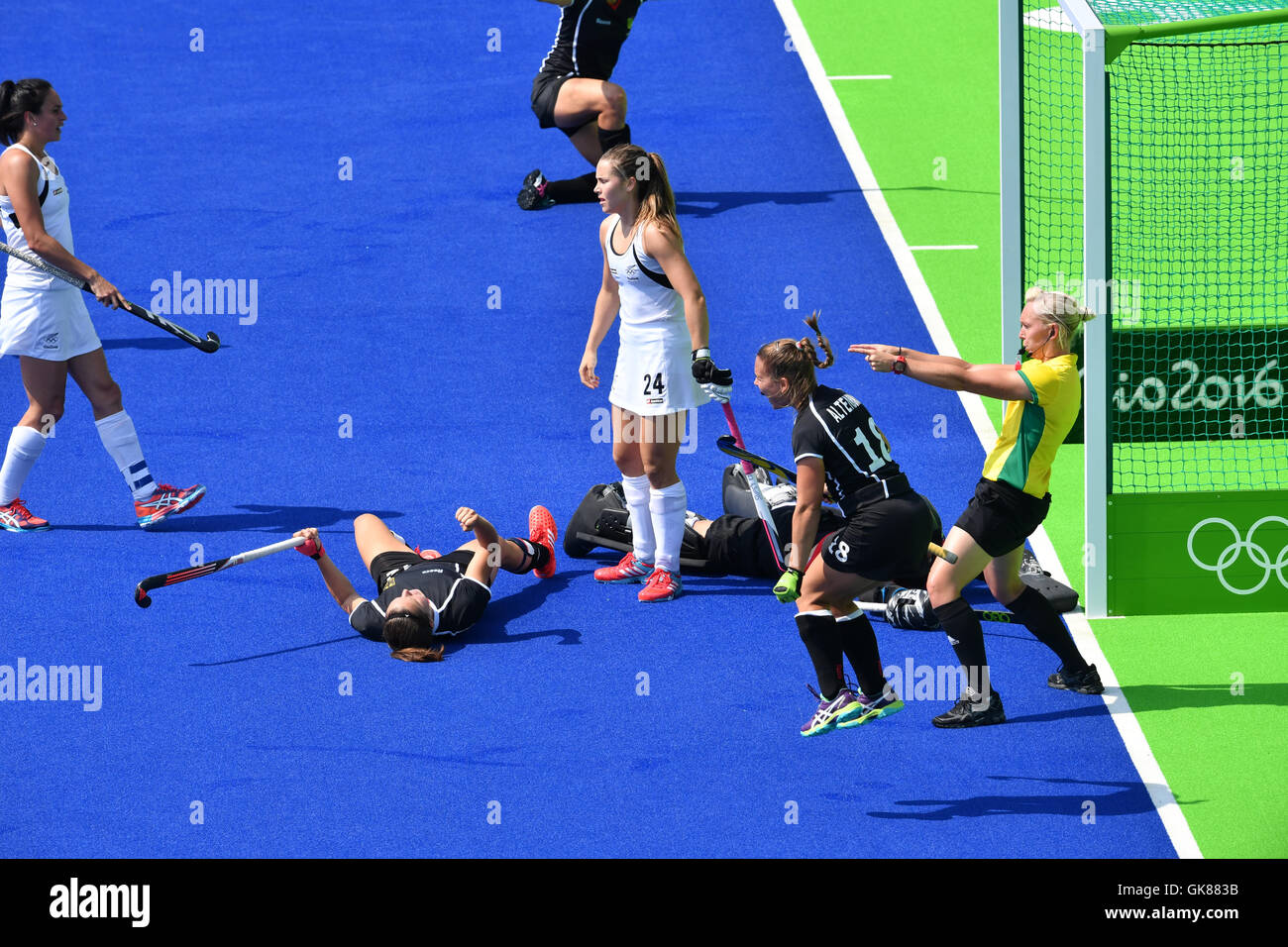 Field hockey umpires worked with AXIWI at European Championship