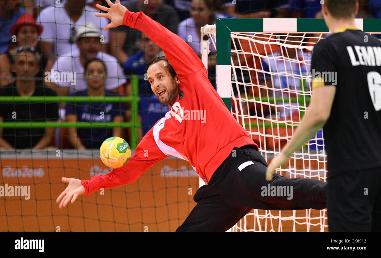 Rio de Janeiro, Brazil. 19th Aug, 2016. Goalkeeper Silvio Heinevetter of Germany in action during the Men's Semifinal match between France and Germany of the Handball events during the Rio 2016 Olympic Games in Rio de Janeiro, Brazil, 19 August 2016. Photo: Lukas Schulze /dpa/Alamy Live News Stock Photo
