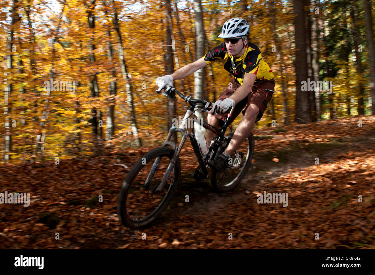 Free man in the mountain hi-res stock photography and images - Alamy