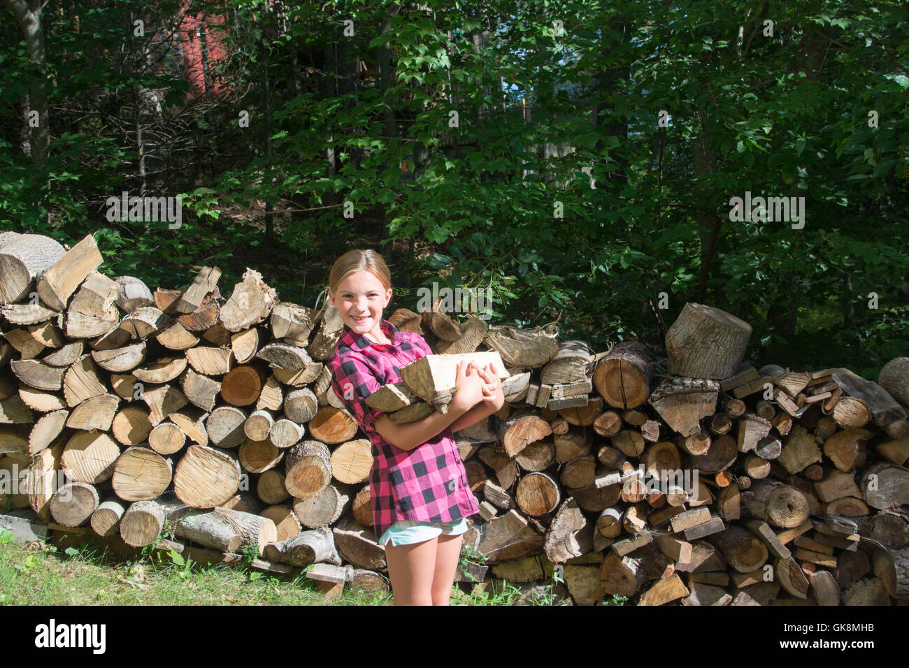Caring wood hi-res stock photography and images - Alamy