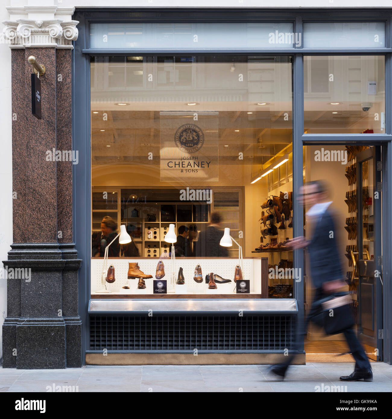 Frontal view of store front. Joseph Cheaney, London, United Kingdom. Architect: Checkland Kindleysides, 2014. Stock Photo