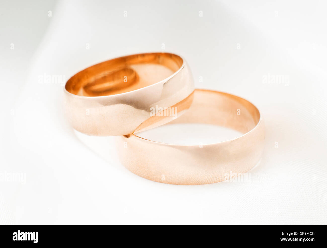 Two Separate Rings High Resolution Stock Photography and Images - Alamy