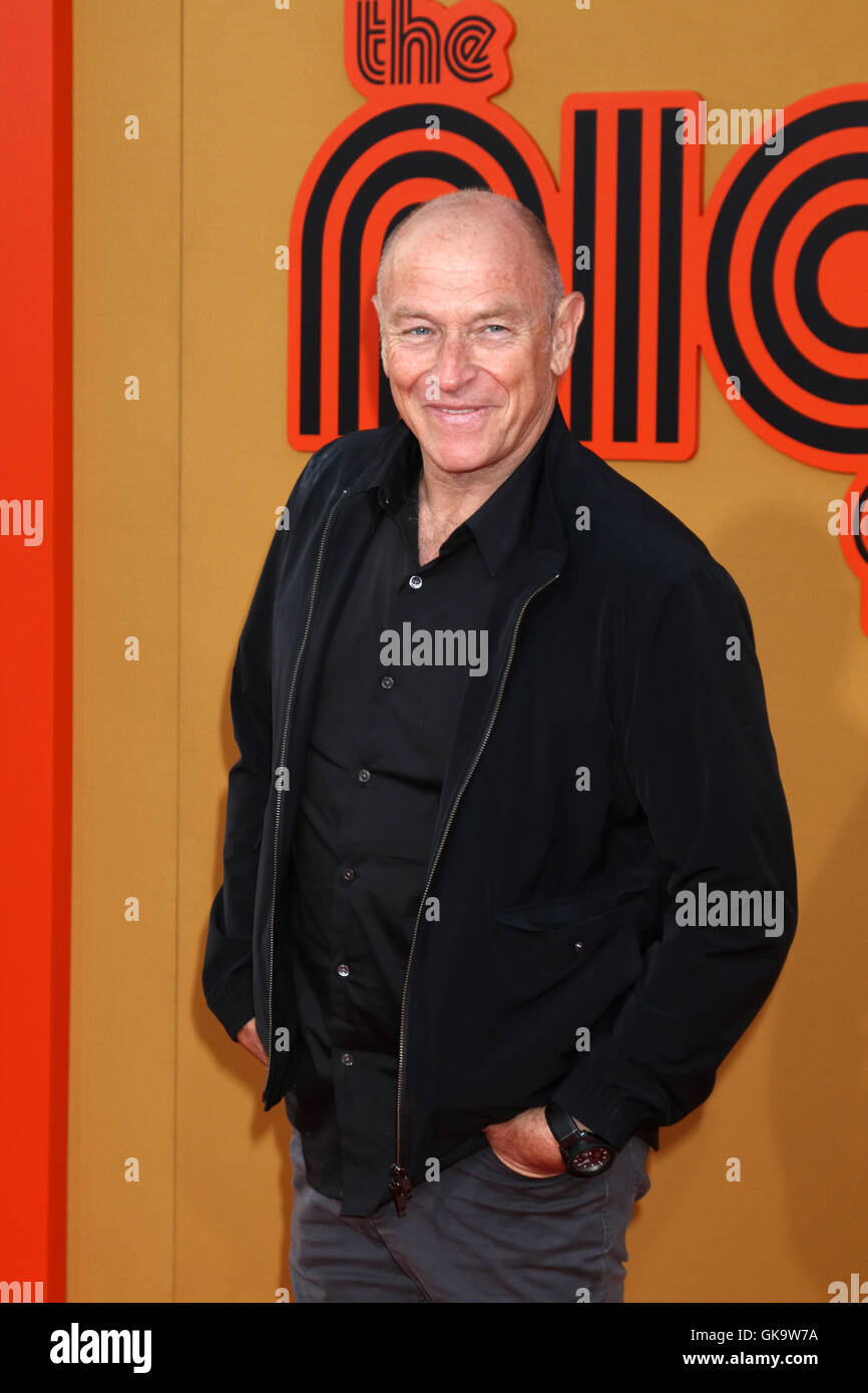 Corbin bernsen actor hi-res stock photography and images - Alamy