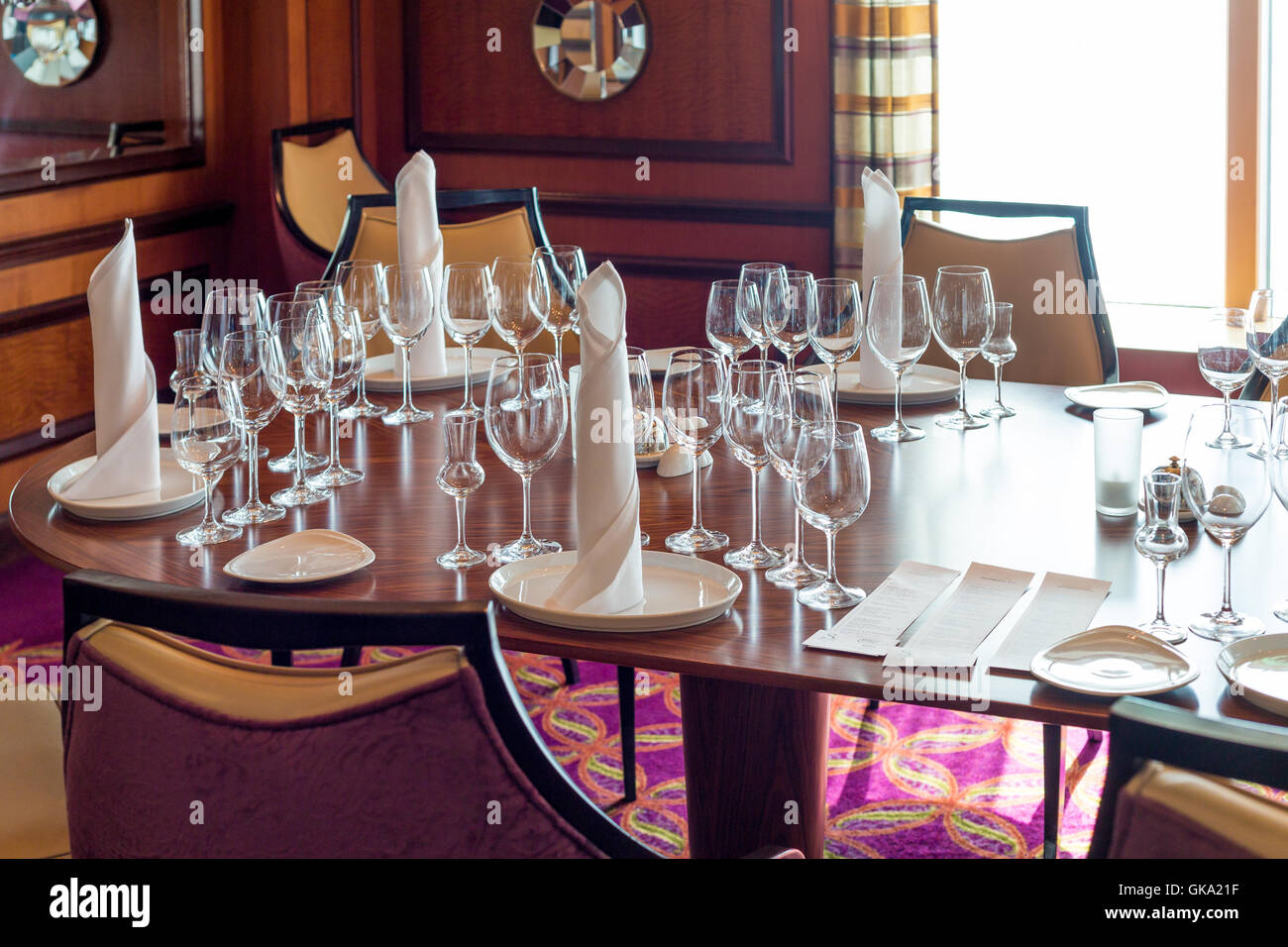 Linen crystal and china on a formal table setting Stock Photo - Alamy